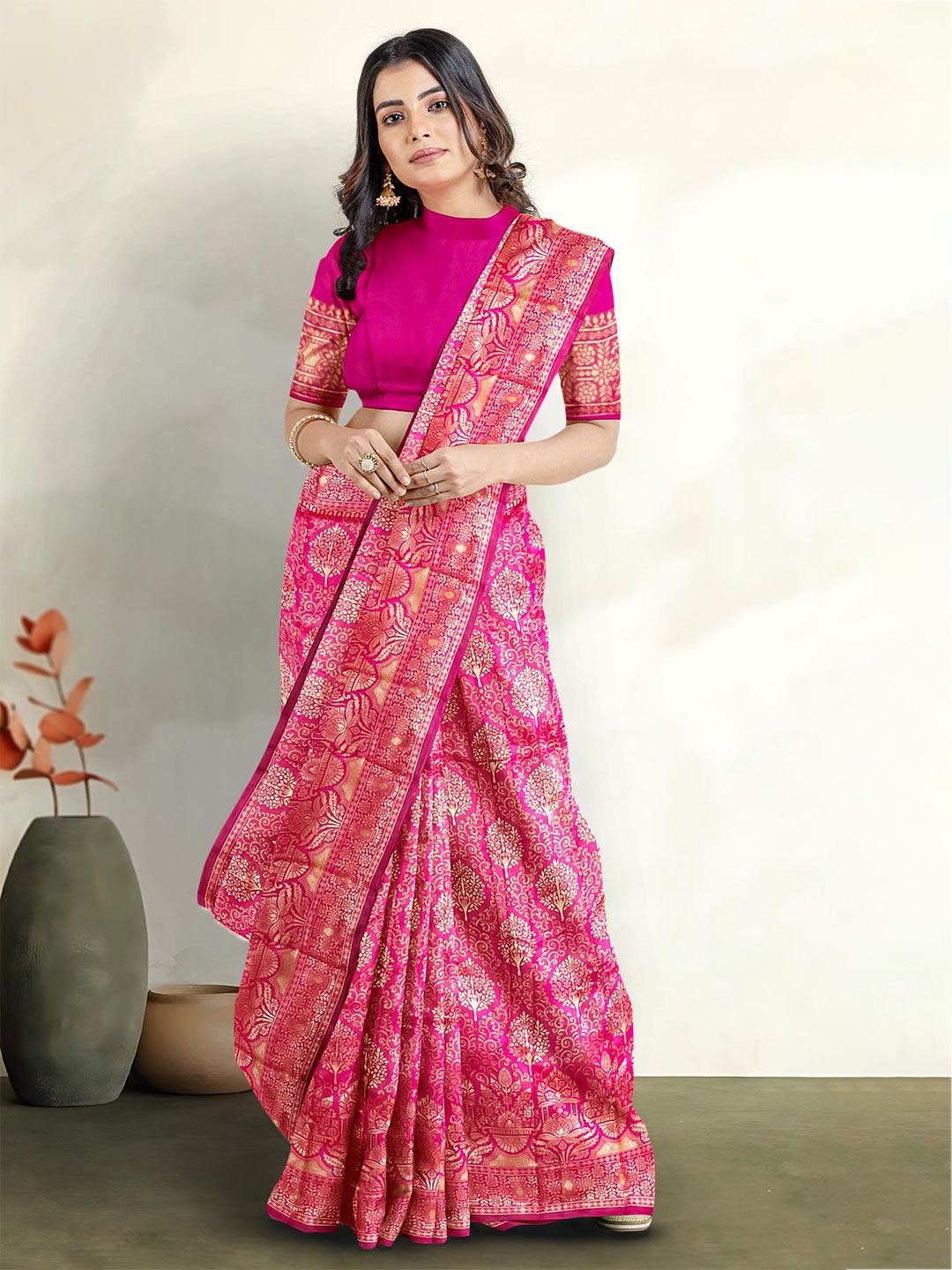 

Kalamandir Ethnic Motifs Woven Design Zari Saree, Pink