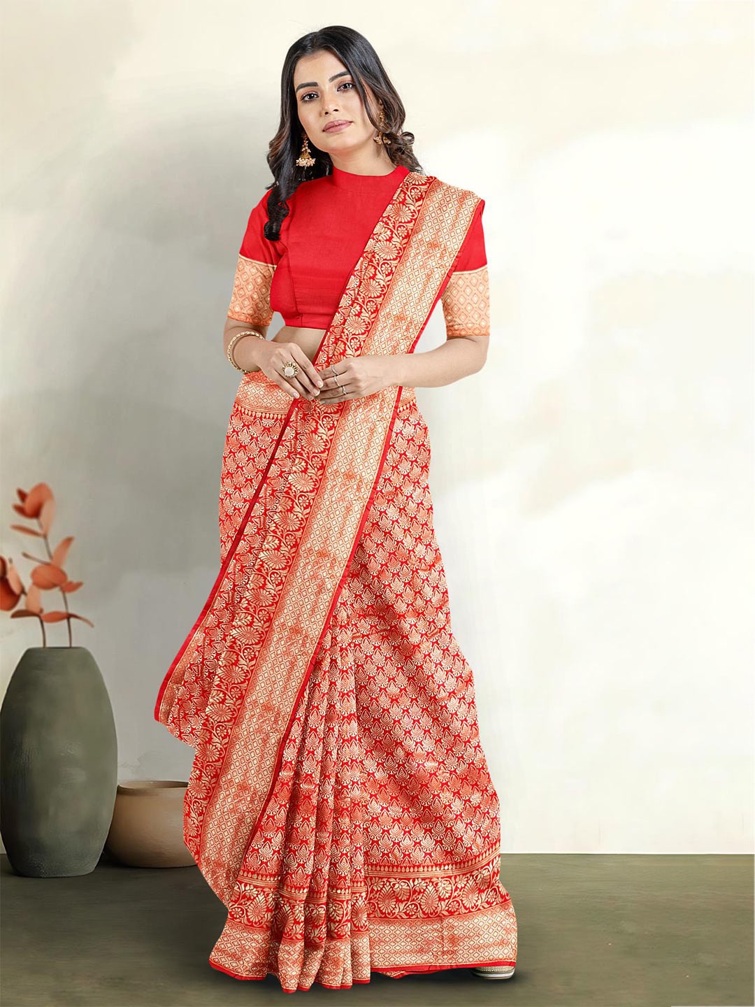 

Kalamandir Ethnic Motifs Woven Design Zari Saree, Red