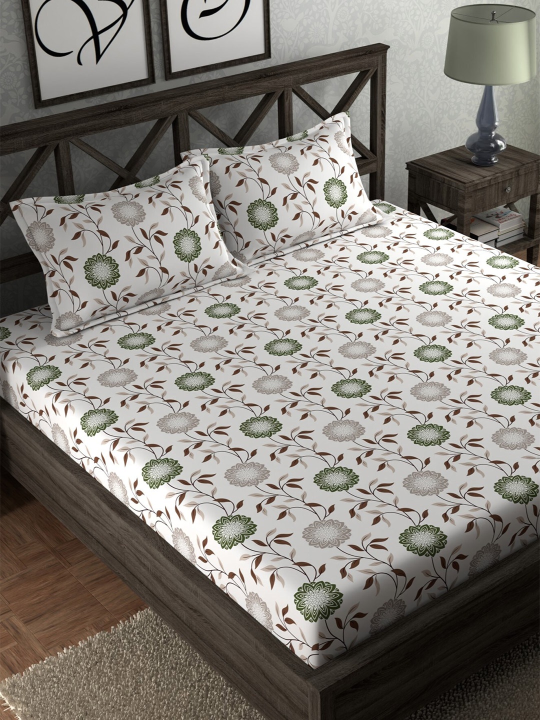 

CHHAVI INDIA Grey & White Floral 210 TC Flat Queen Bedsheet with 2 Pillow Covers