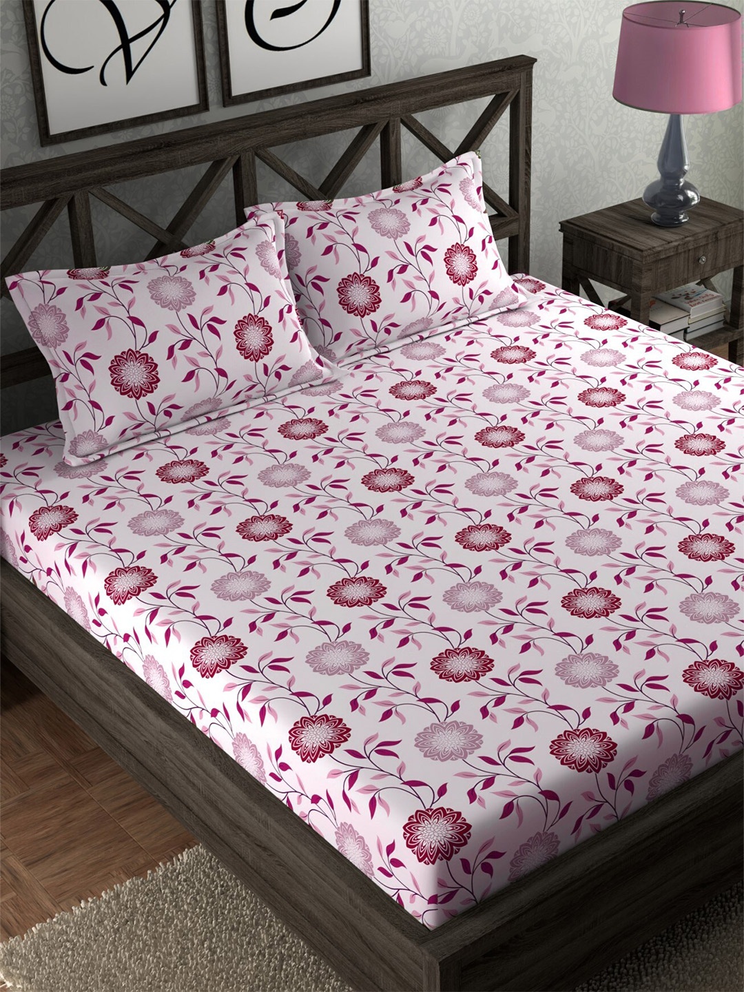 

CHHAVI INDIA Pink & White Floral 210 TC Flat Queen Bedsheet with 2 Pillow Covers