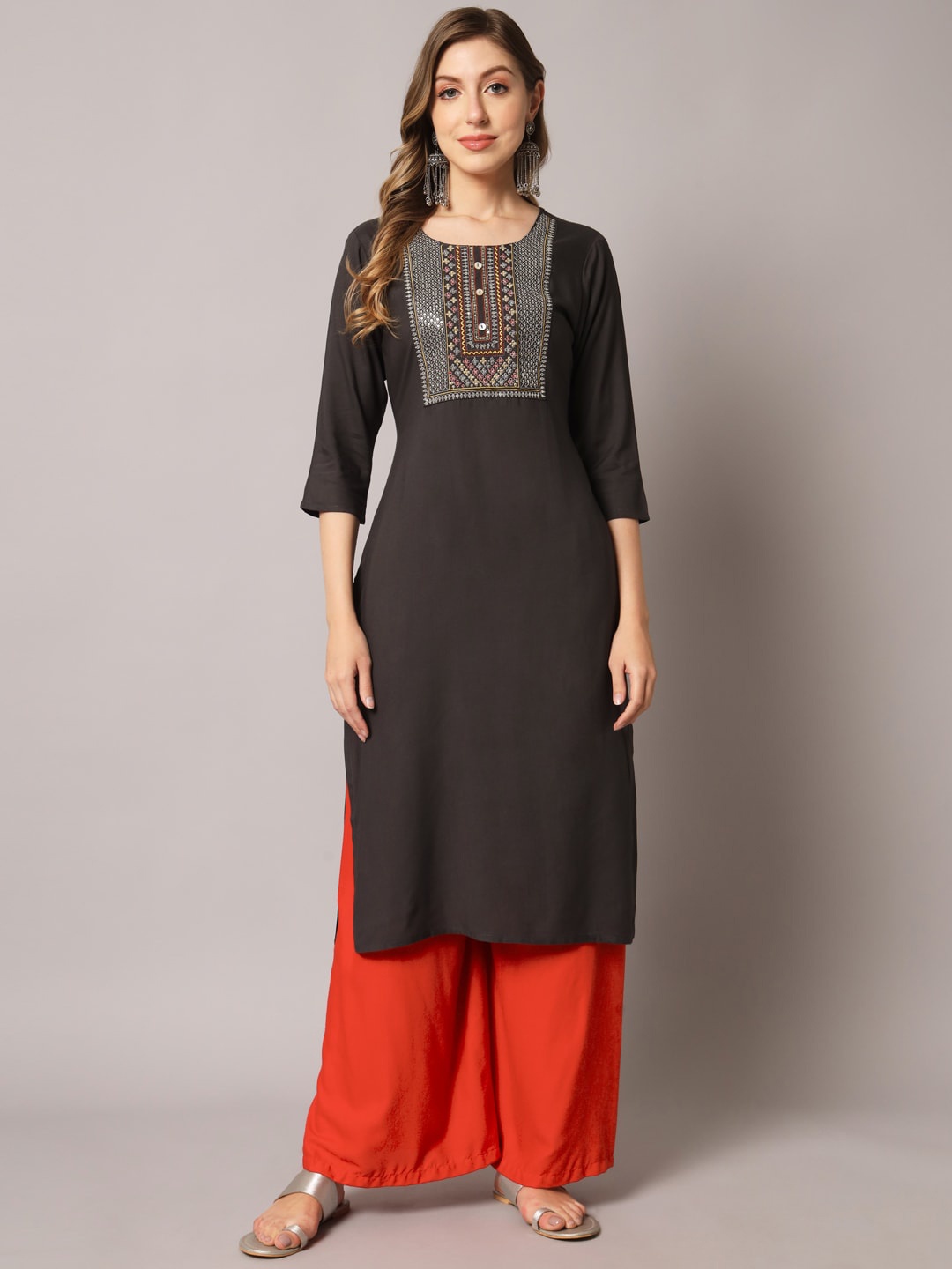 

PREKSHA Yoke Design Thread Work Kurta, Grey