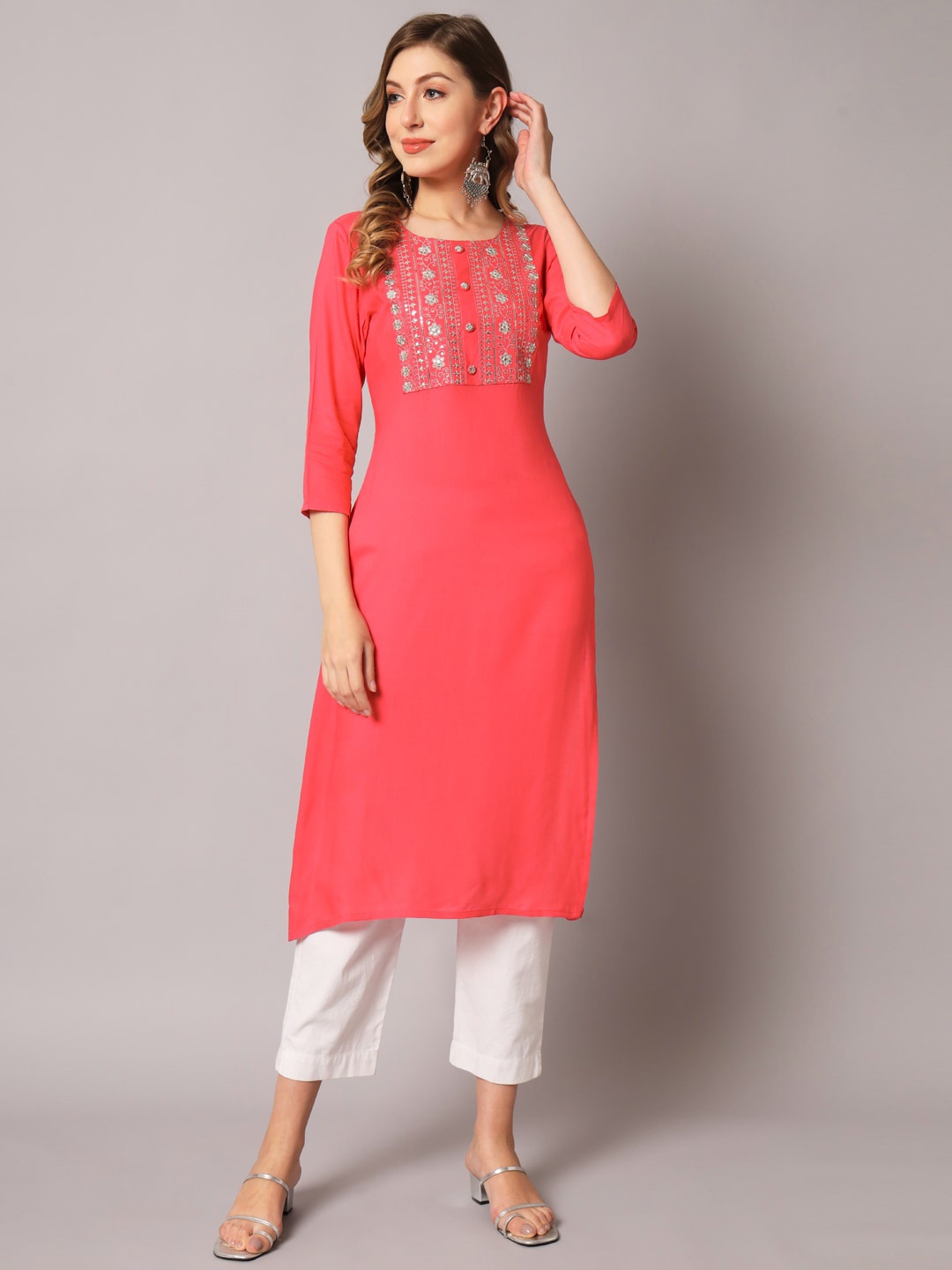 

PREKSHA Floral Yoke Design Thread Work Sleeves Kurta, Peach