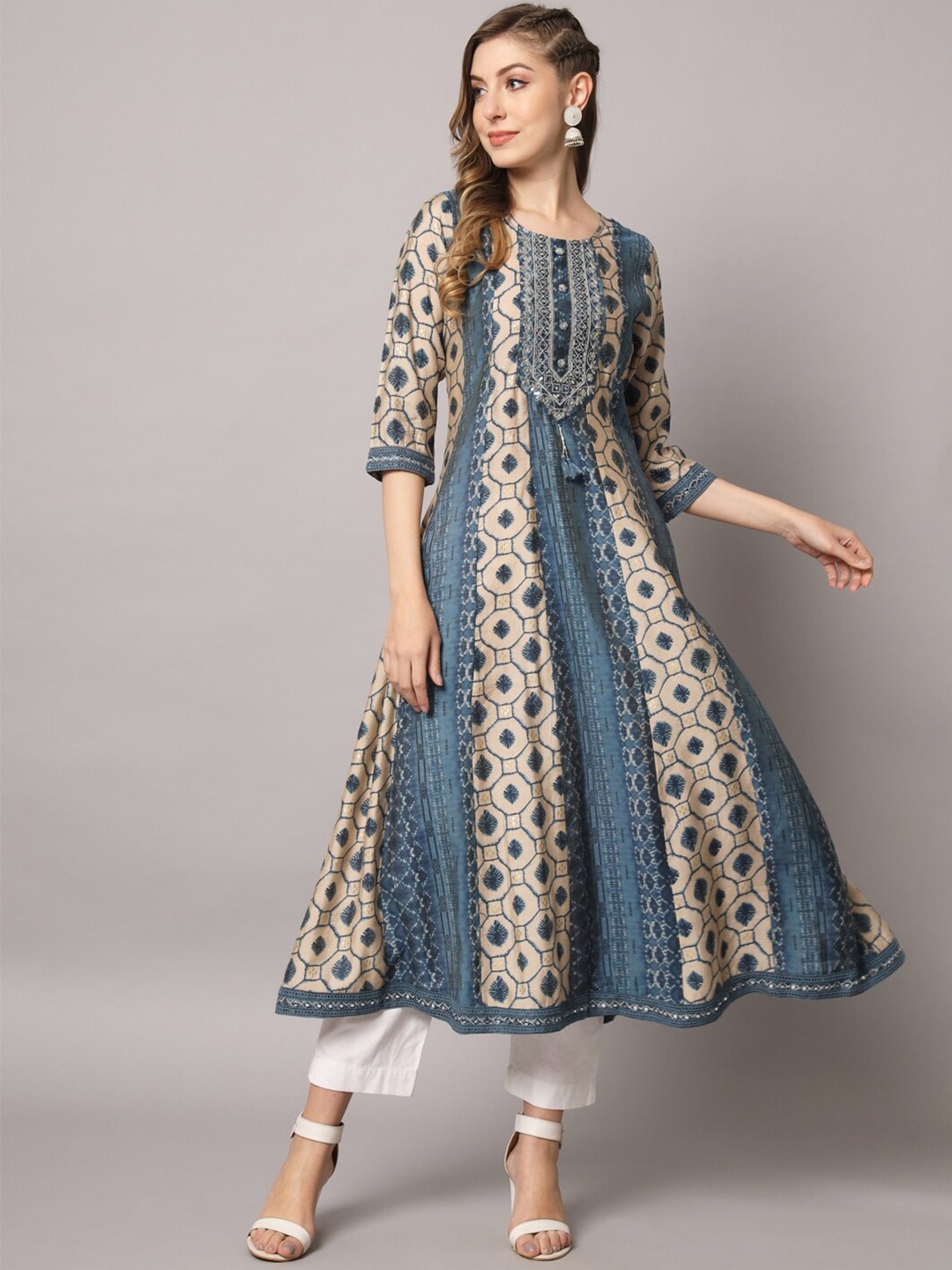 

PREKSHA Women Ethnic Motifs Printed Cotton Kurta, Navy blue
