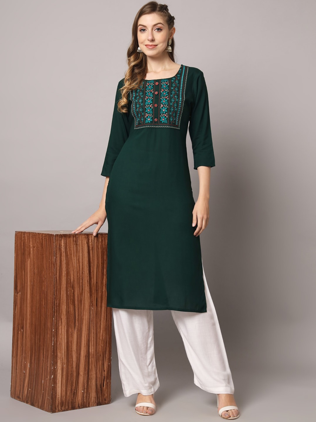 

PREKSHA Women Thread Work Kurta, Teal