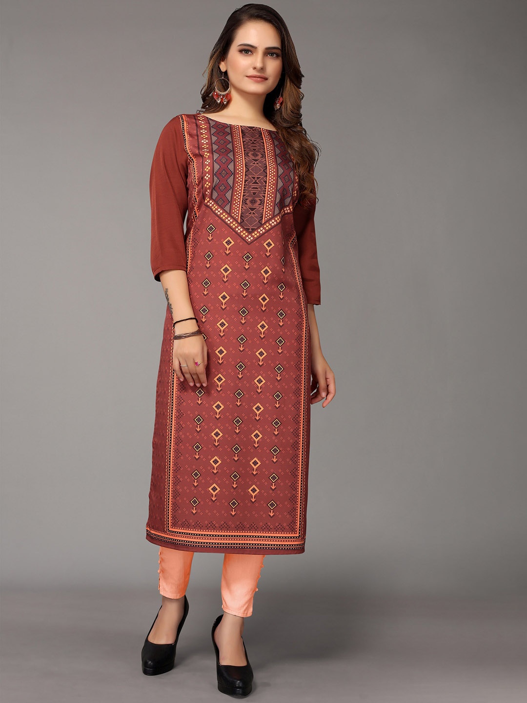 

Nimayaa Women Ethnic Motifs Printed Kurta, Coffee brown