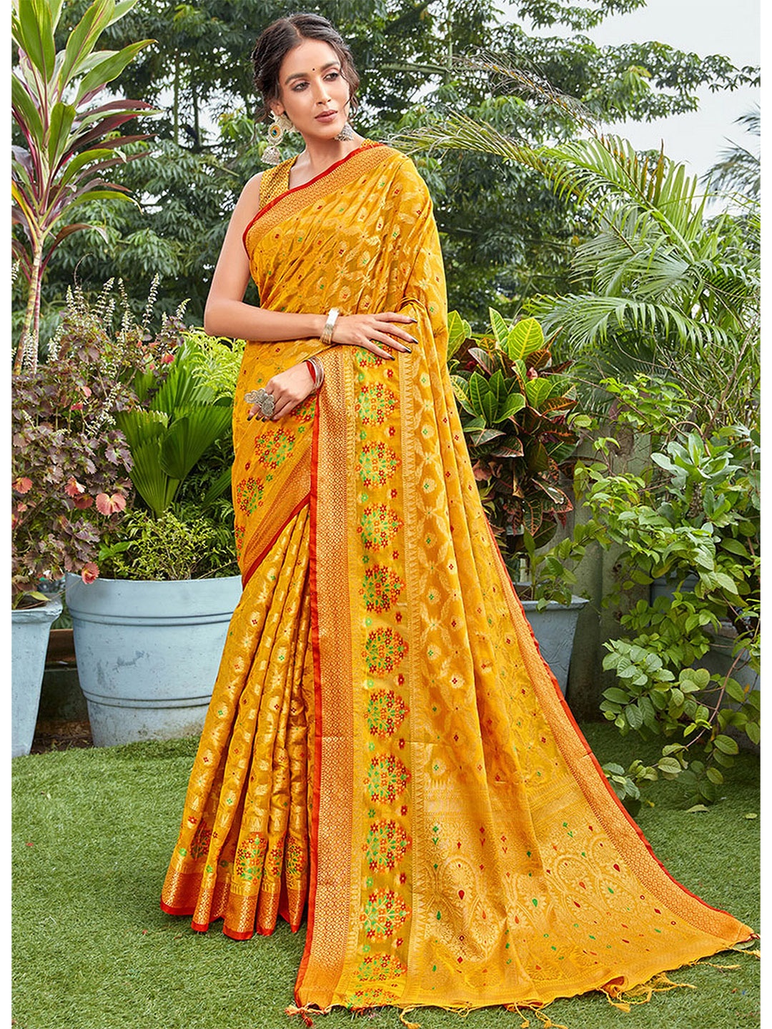 

MS RETAIL Woven Design Zari Organza Banarasi Saree, Gold