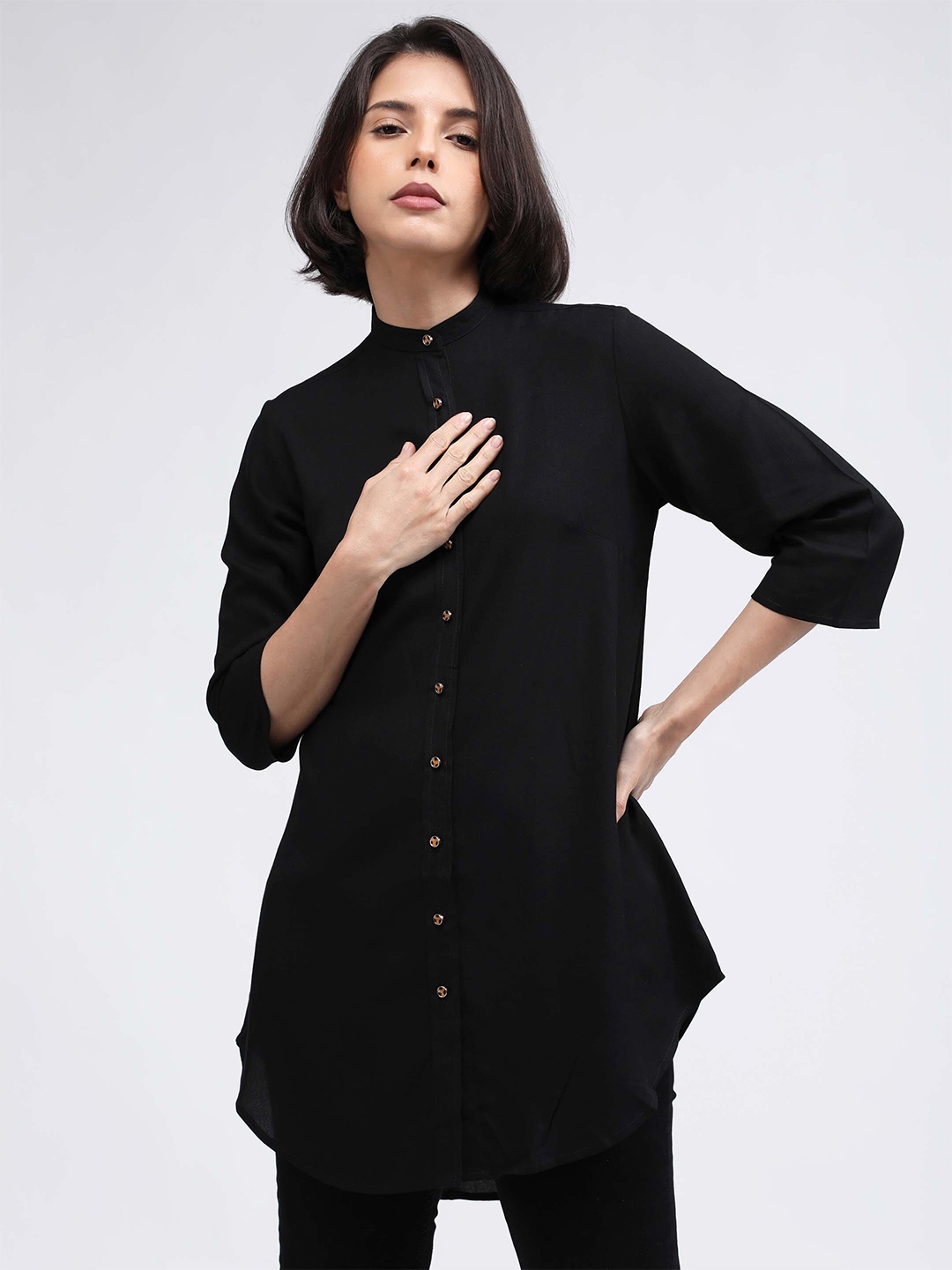 

IDK Shirt Style Top, Black
