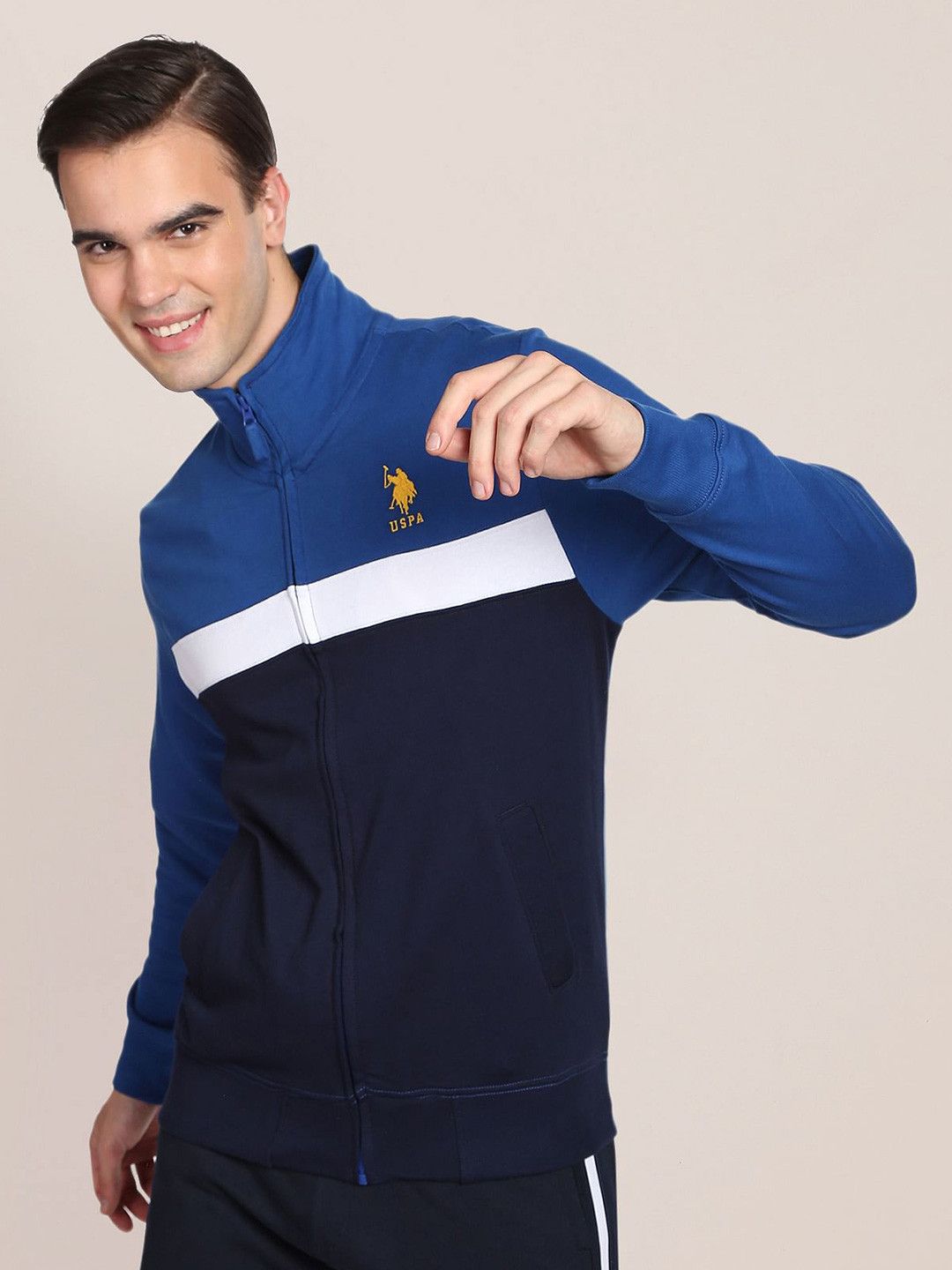 

U.S. Polo Assn. Men Colourblocked Cotton Sweatshirt, Blue