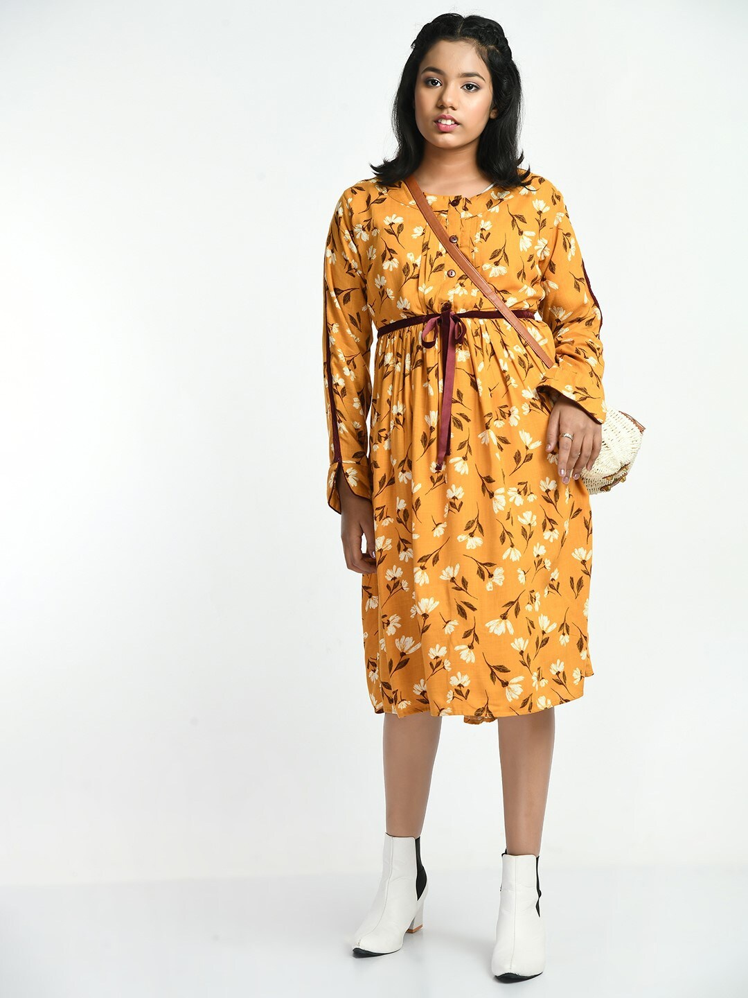 

Bella Moda Girls Floral Pure Cotton Dress, Yellow