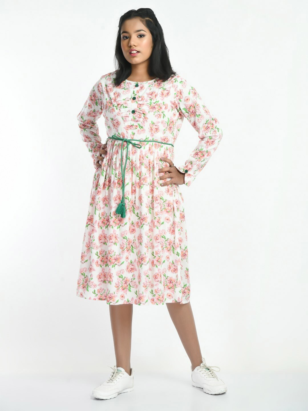 

Bella Moda Girls Floral Printed Pure Cotton Fit And Flare Dress, White