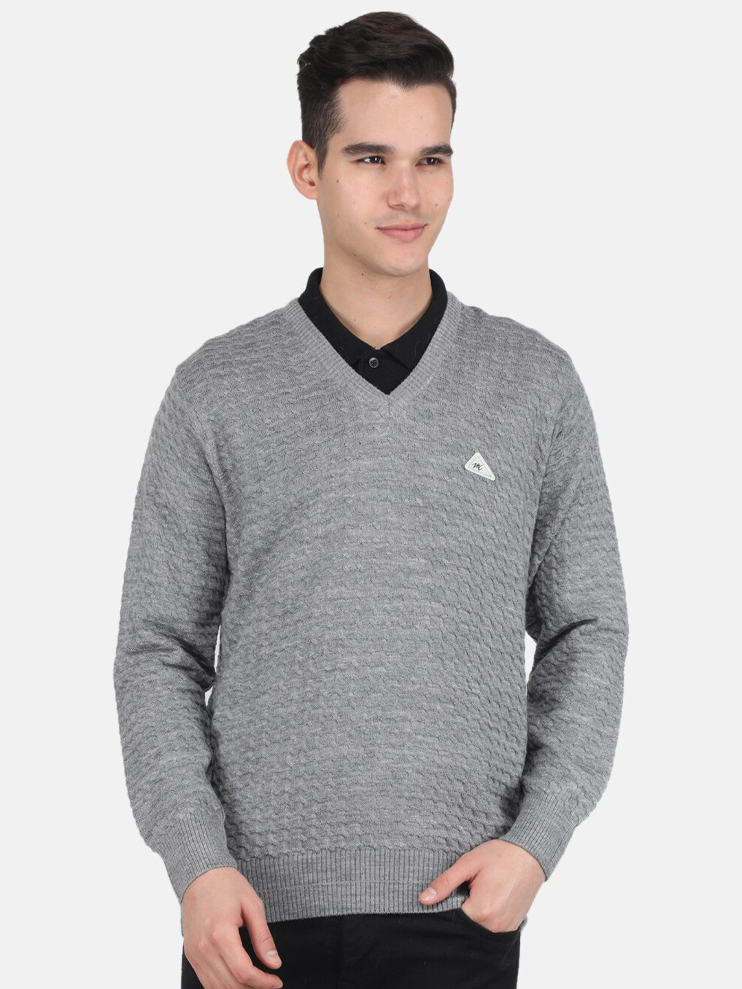 

Monte Carlo Cable Knit Self Design V-Neck Pullover Sweaters, Grey