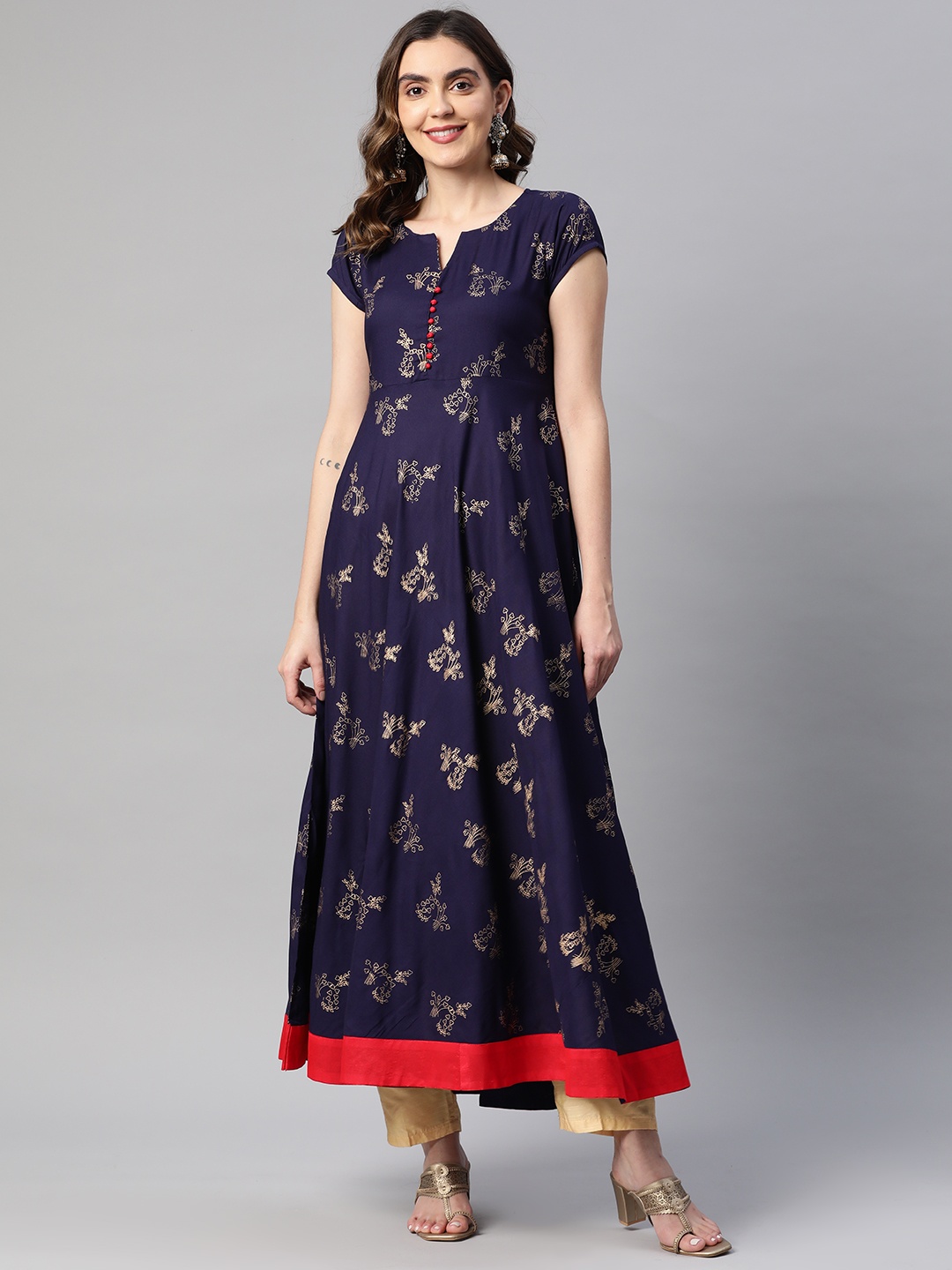 

MBE Women Floral Printed Indigo Anarkali Kurta, Navy blue