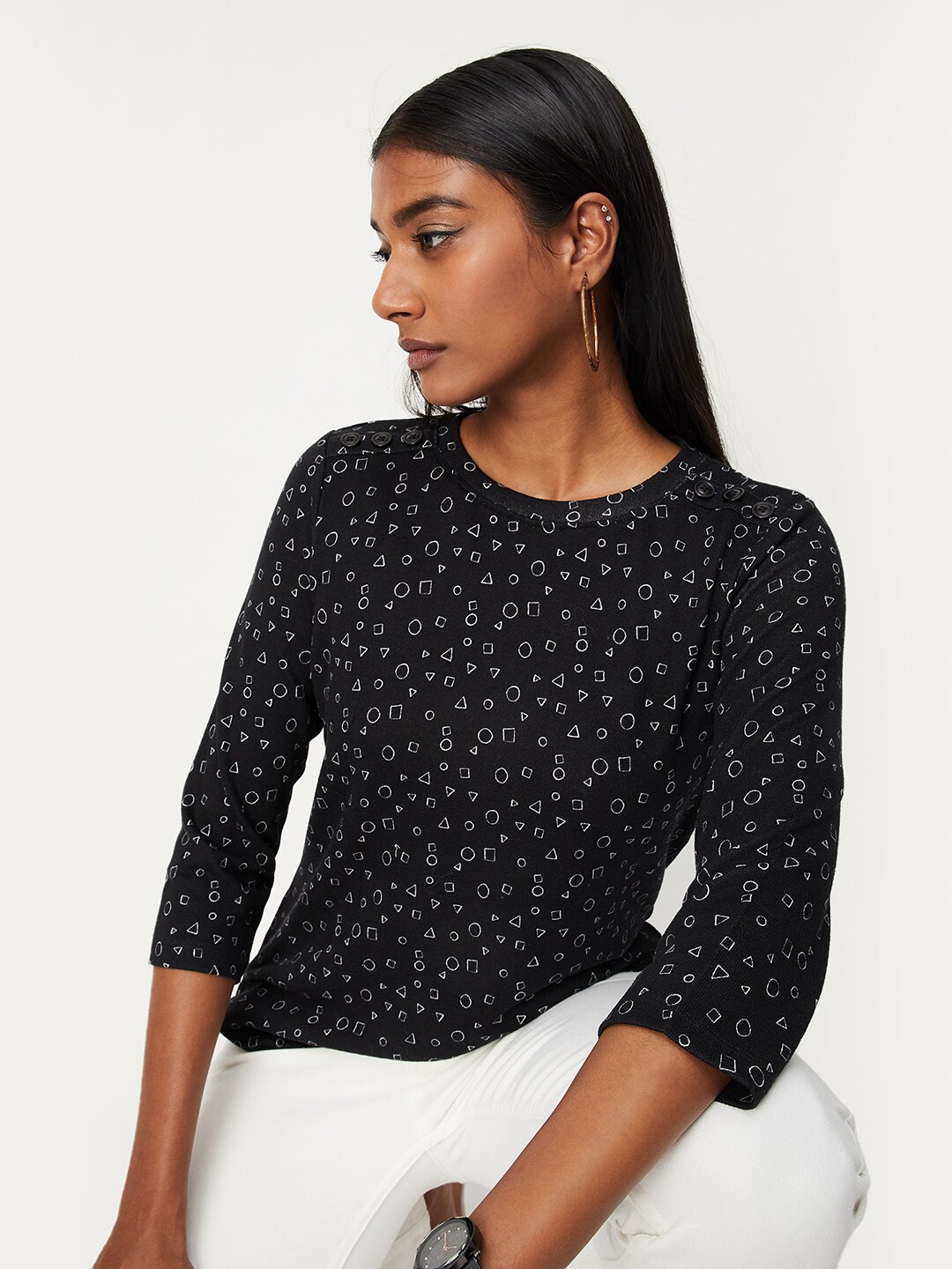 

max Women Printed Monochrome Round Neck T-shirt, Black