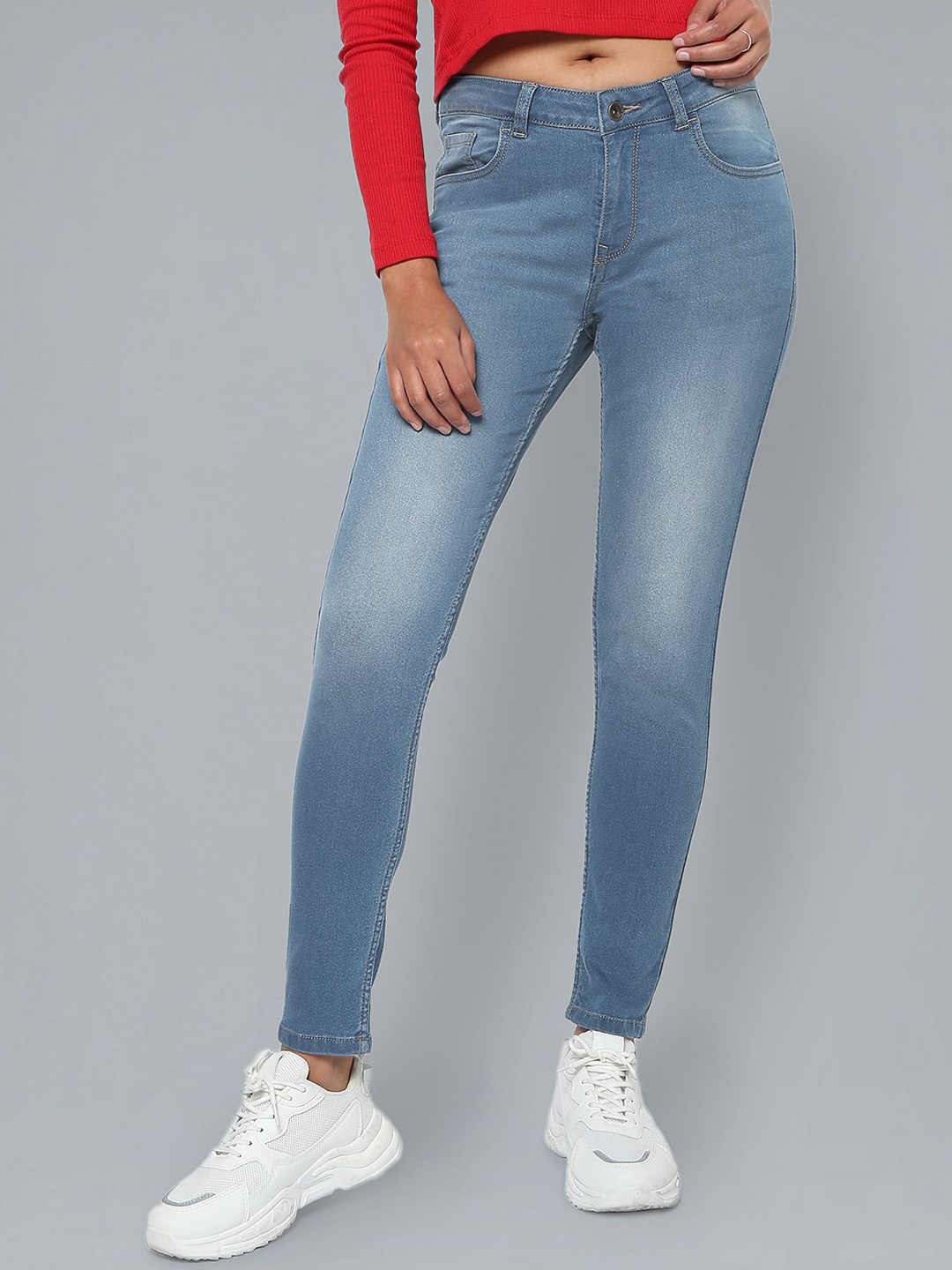

Flying Machine Women Veronica Low-Rise Skinny Fit Light Fade Stretchable Jeans, Blue