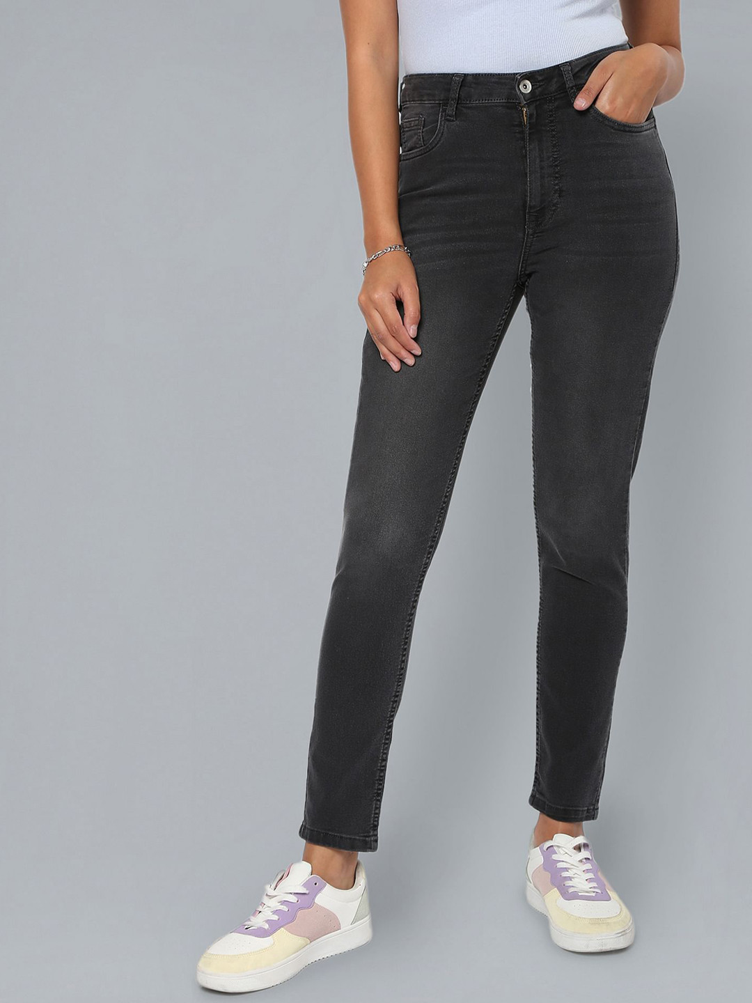 

Flying Machine Women Skinny Fit Stretchable Cotton Jeans, Grey