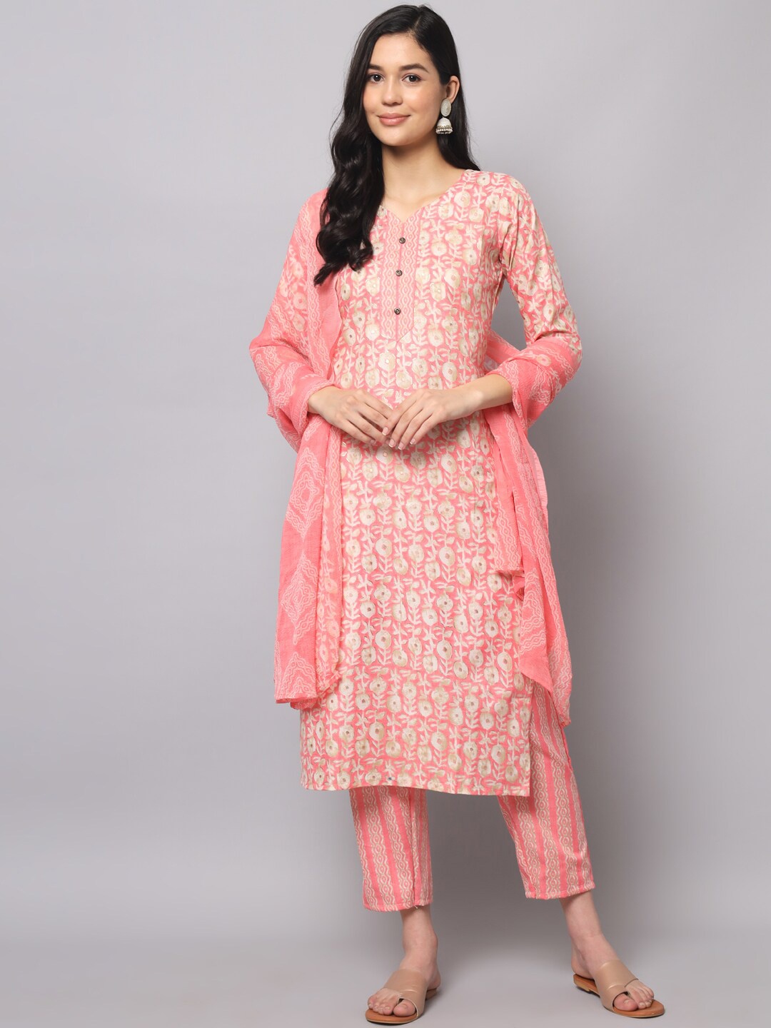 

VredeVogel Women Floral Printed Kurta with Trousers & Dupatta, Peach