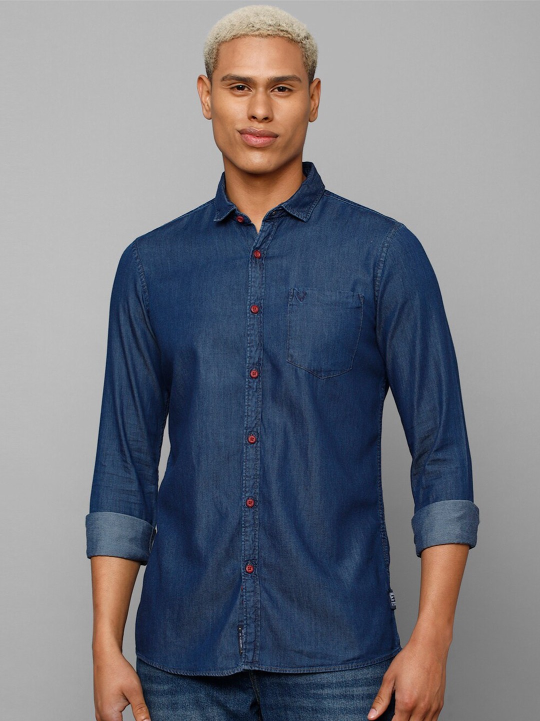 

Allen Solly Sport Men Casual Pure Cotton Shirt, Navy blue