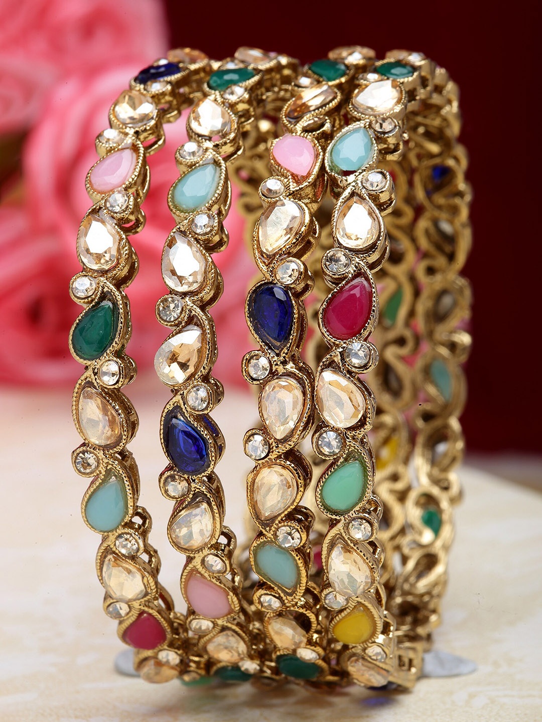 

KARATCART Set Of 4 Gold-Plated Stone Studded Bangles