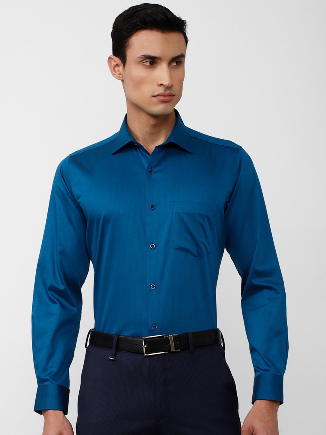 

Van Heusen Men Formal Pure Cotton Shirt, Blue