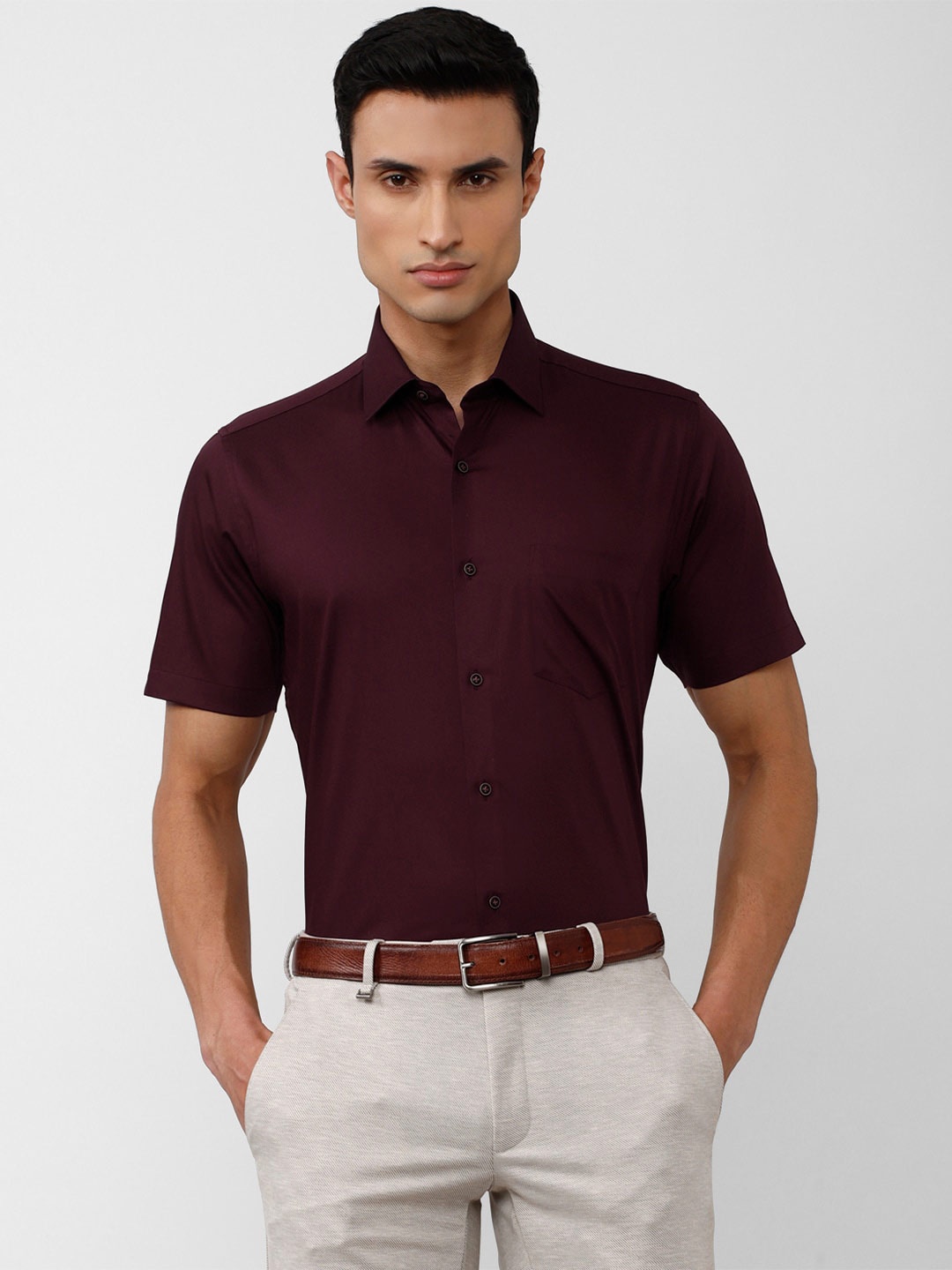 

Van Heusen Men Formal Shirt, Maroon