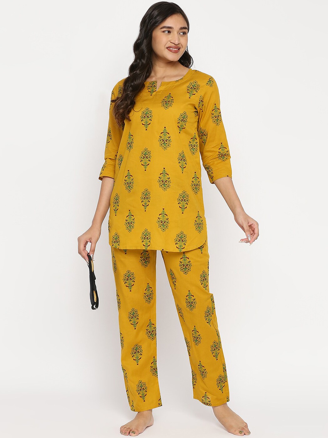 

ZRI Women Ethnic Motifs Printed Pure Cotton Night suit, Mustard