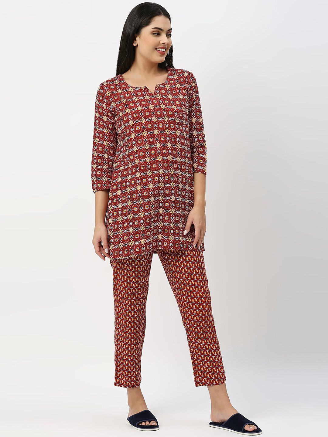 

ZRI Women 2 Pieces Printed Pure Cotton Night Suit, Maroon