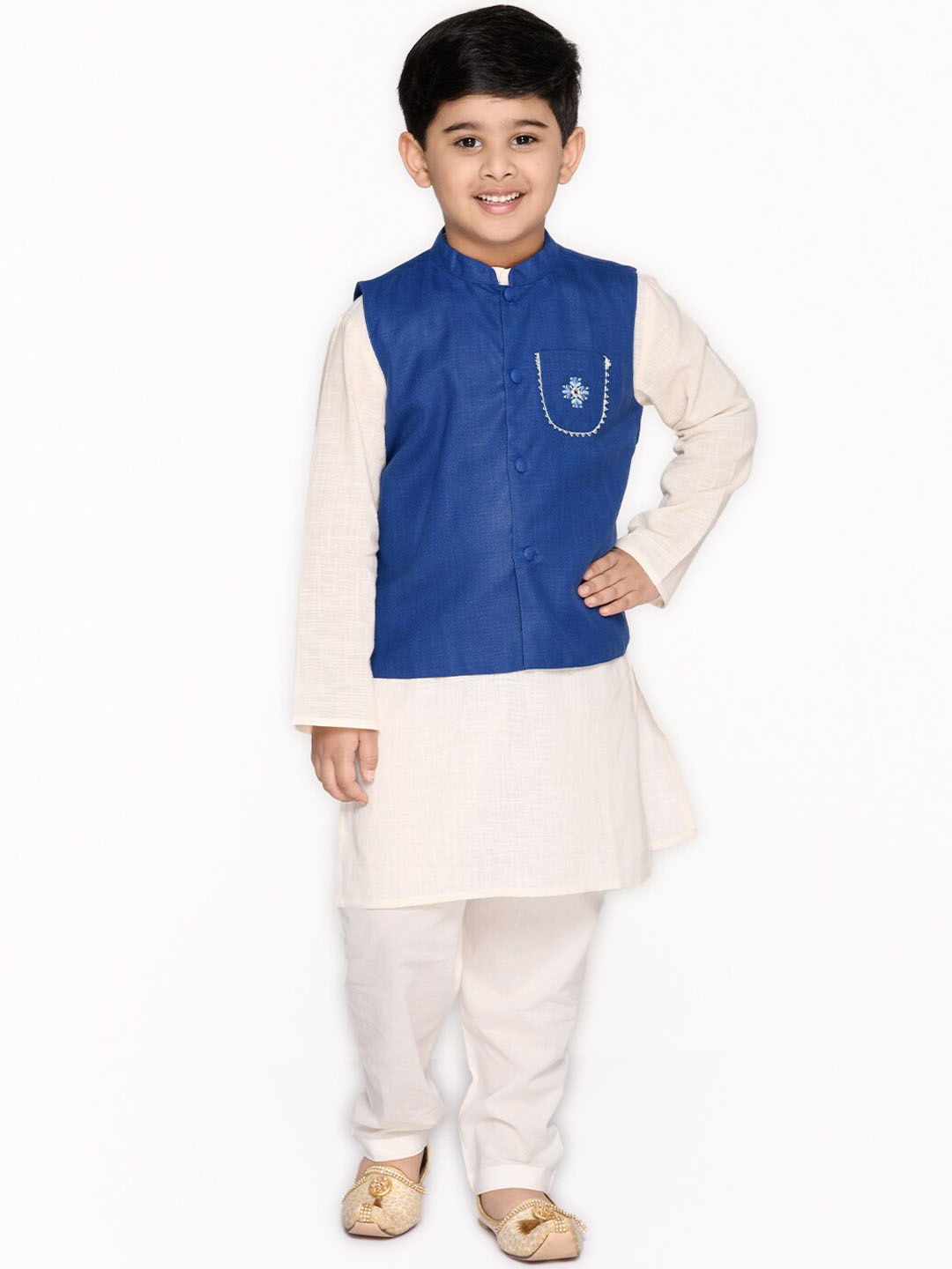 

SAKA DESIGNS Boys Pure Cotton Kurta with Pyjamas & Jacket, Cream