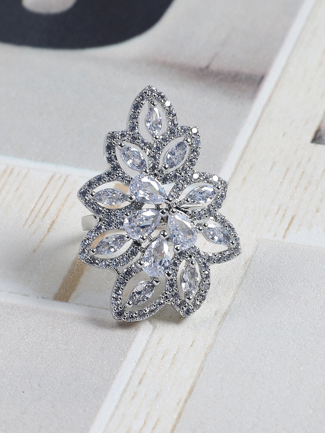 

STEORRA JEWELS Silver-Plated AD-Studded Finger Ring