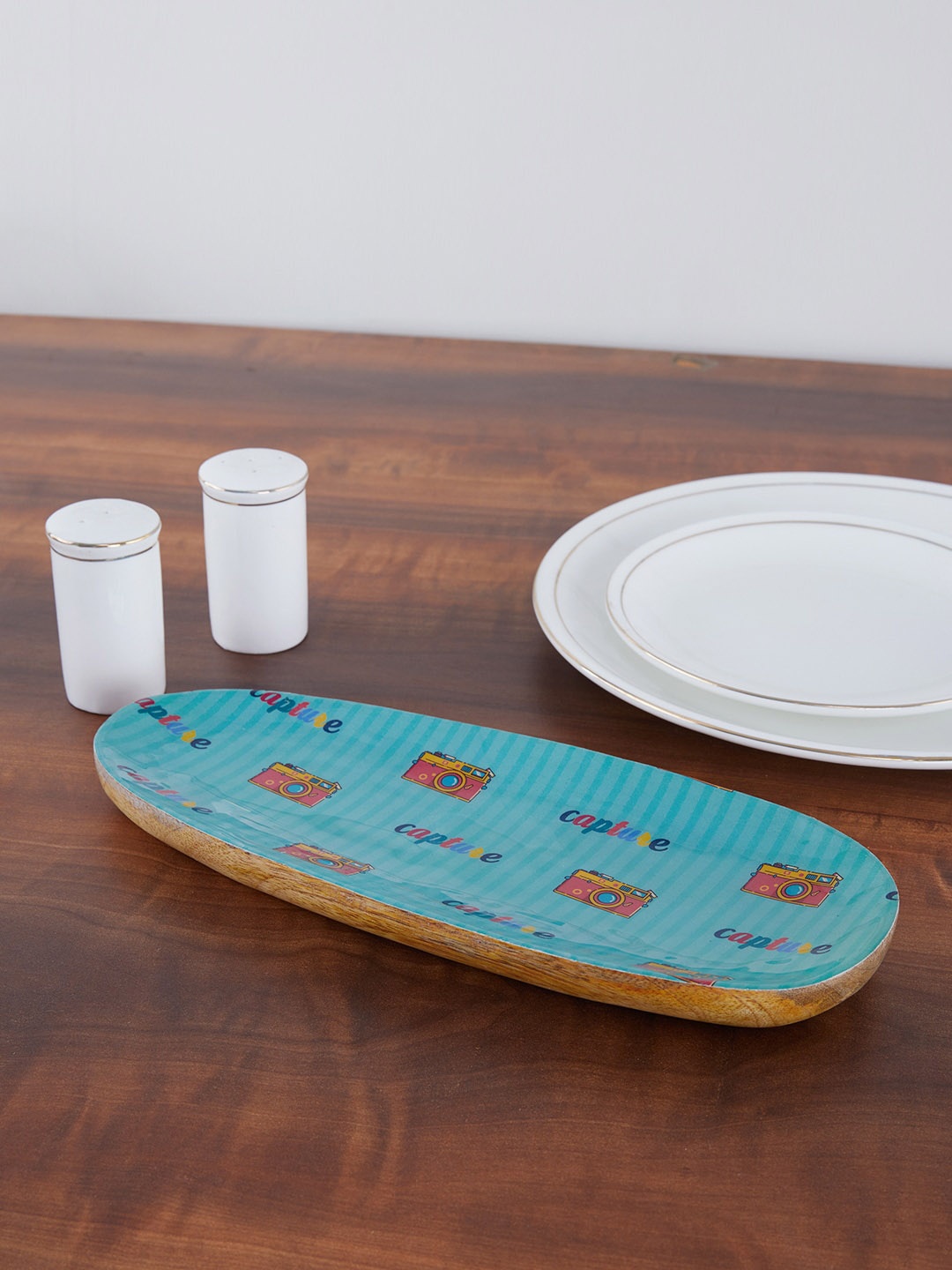 

HomeTown Milan Blue & Red Printed Wooden Elongated Serving Platter