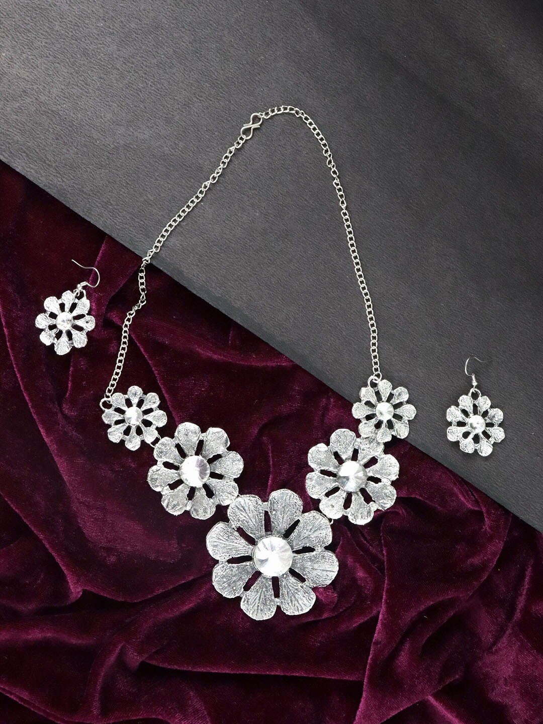 

VAGHBHATT Brass-Plated Oxidised German Silver Stones Studded Jewellery Set
