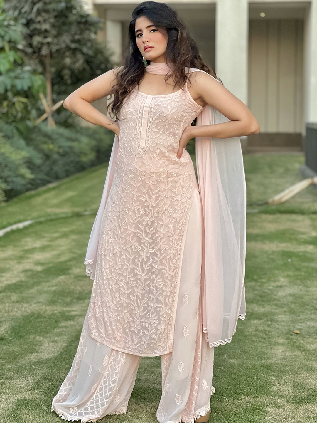 

LABEL AISHWARYRIKA Ethnic Motifs Embroidered Chikankari Silk Georgette Kurta Set, Beige