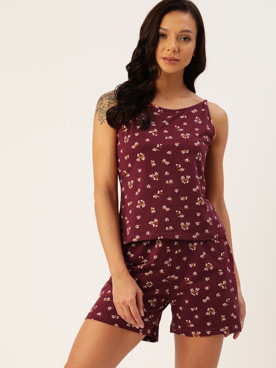 

ETC Women Floral Printed Cotton Night suit, Maroon