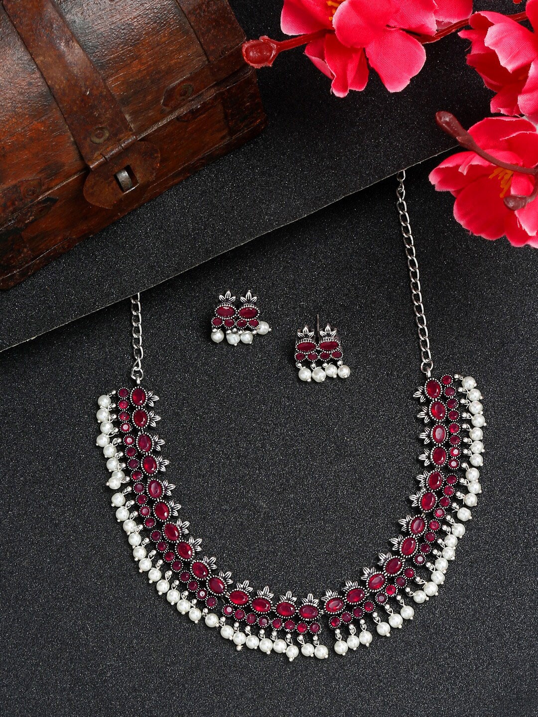 

YouBella Oxidised Silver-Plated Stone-Studded & Beaded Jewellery Set, Red