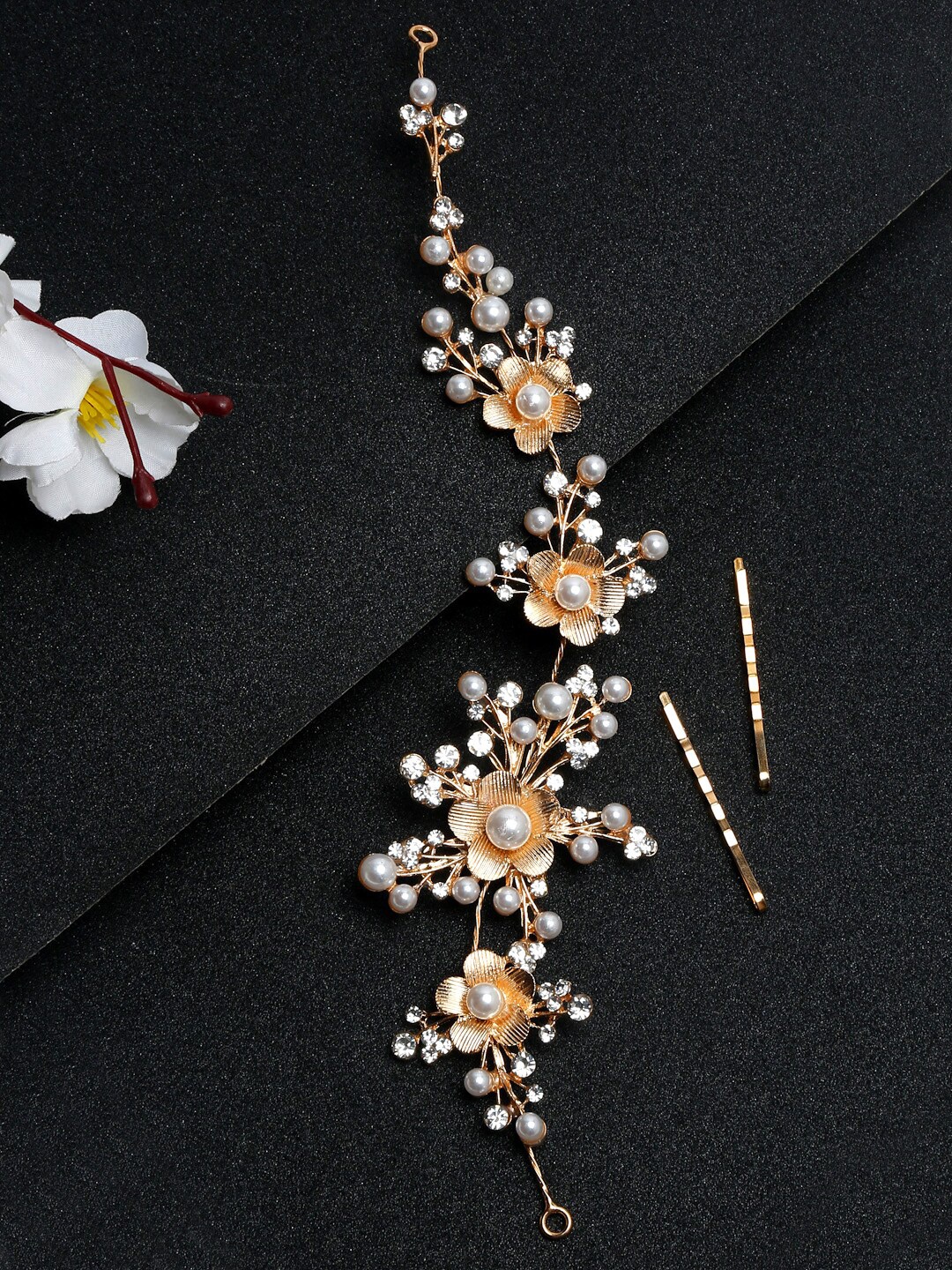 

YouBella Women Gold-Plated Hair Accessory
