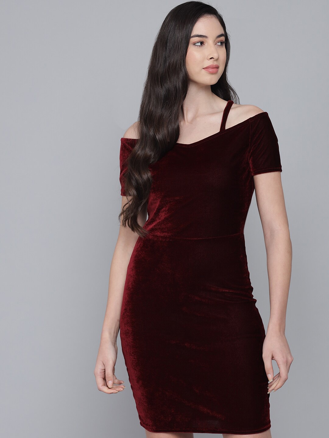 

VAARARO Cold-Shoulder Sleeves Sheath Dress, Burgundy