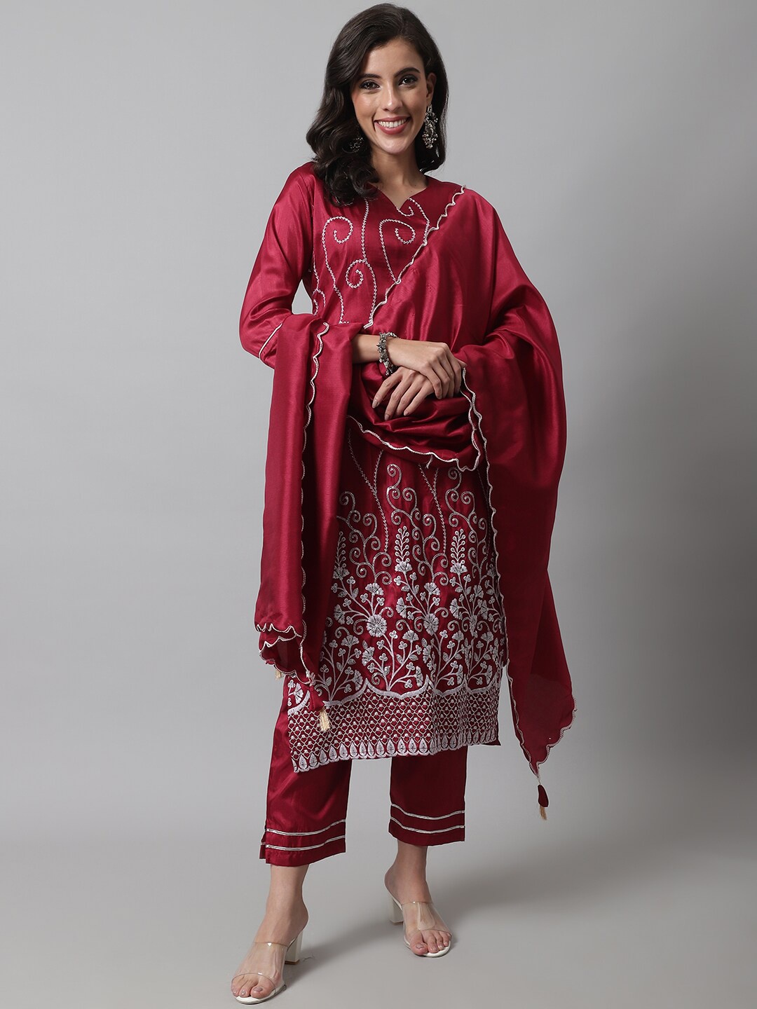 

VredeVogel Women Floral Embroidered Kurta With Trousers & Dupatta, Red