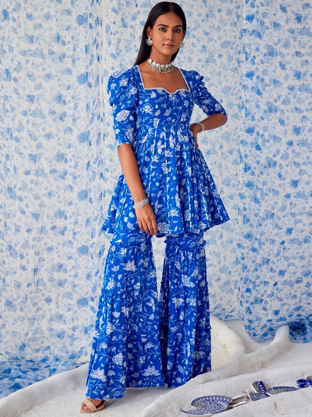 

Baise Gaba Women Floral Printed Kurti with Sharara, Blue