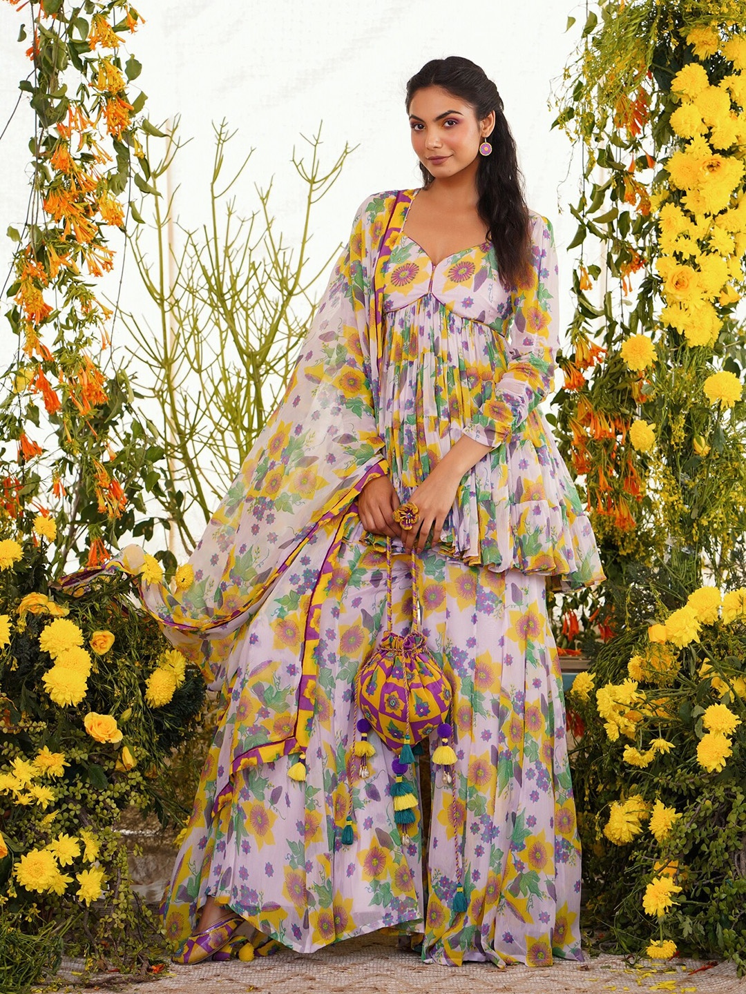 

Baise Gaba Women Women White Floral Printed Empire Kurti with Sharara