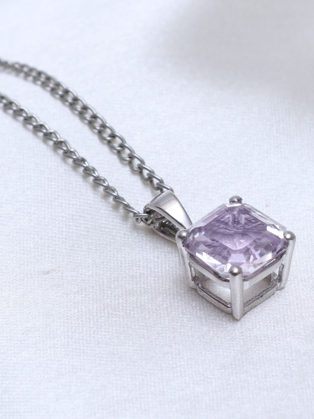 

HIFLYER JEWELS Women 925 Sterling Silver-Plated Amethyst Studded Pendant With Chain, Lavender