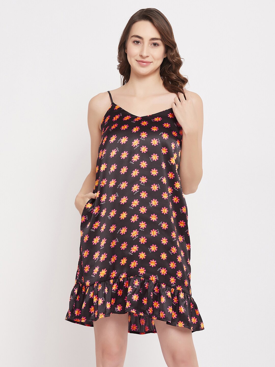 

Clovia Emoji Print Short Satin Nightdress, Black