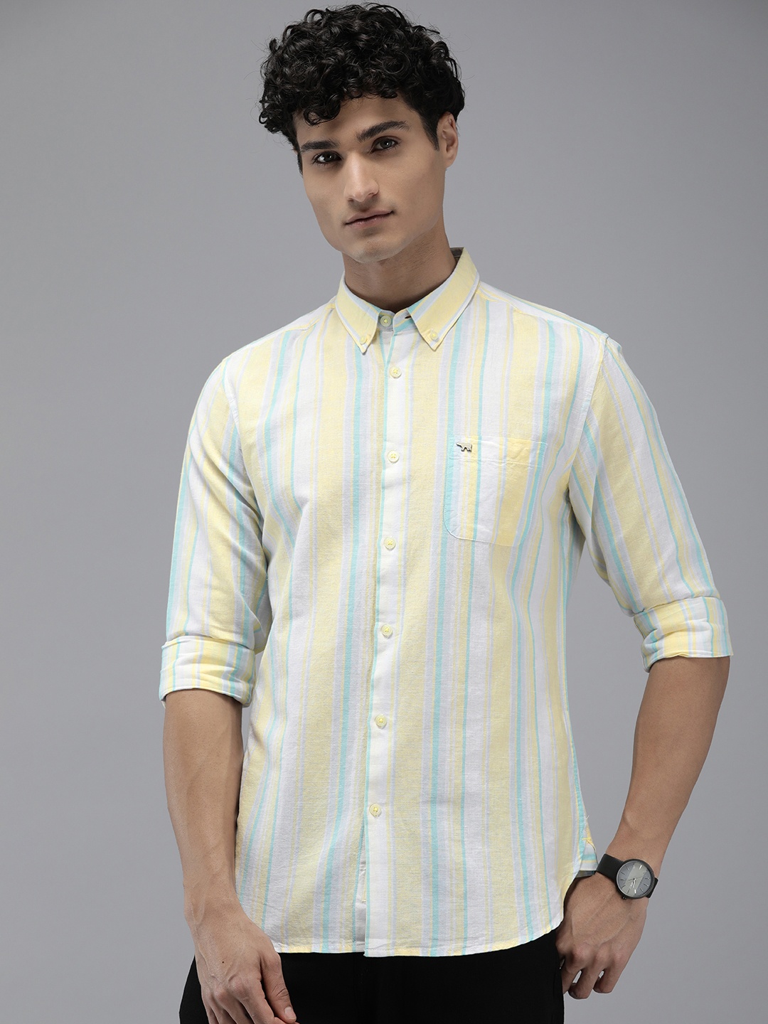 

THE BEAR HOUSE Slim Fit Vertical Stripes Casual Shirt, Yellow