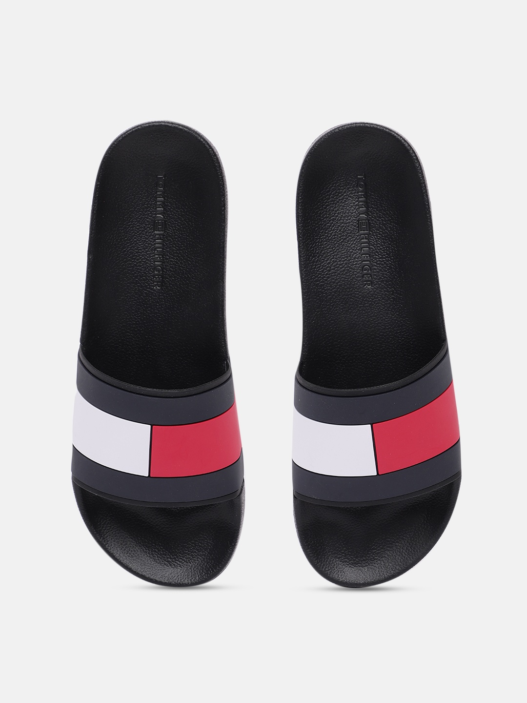 

Tommy Hilfiger Men Colourblocked Sliders, Black