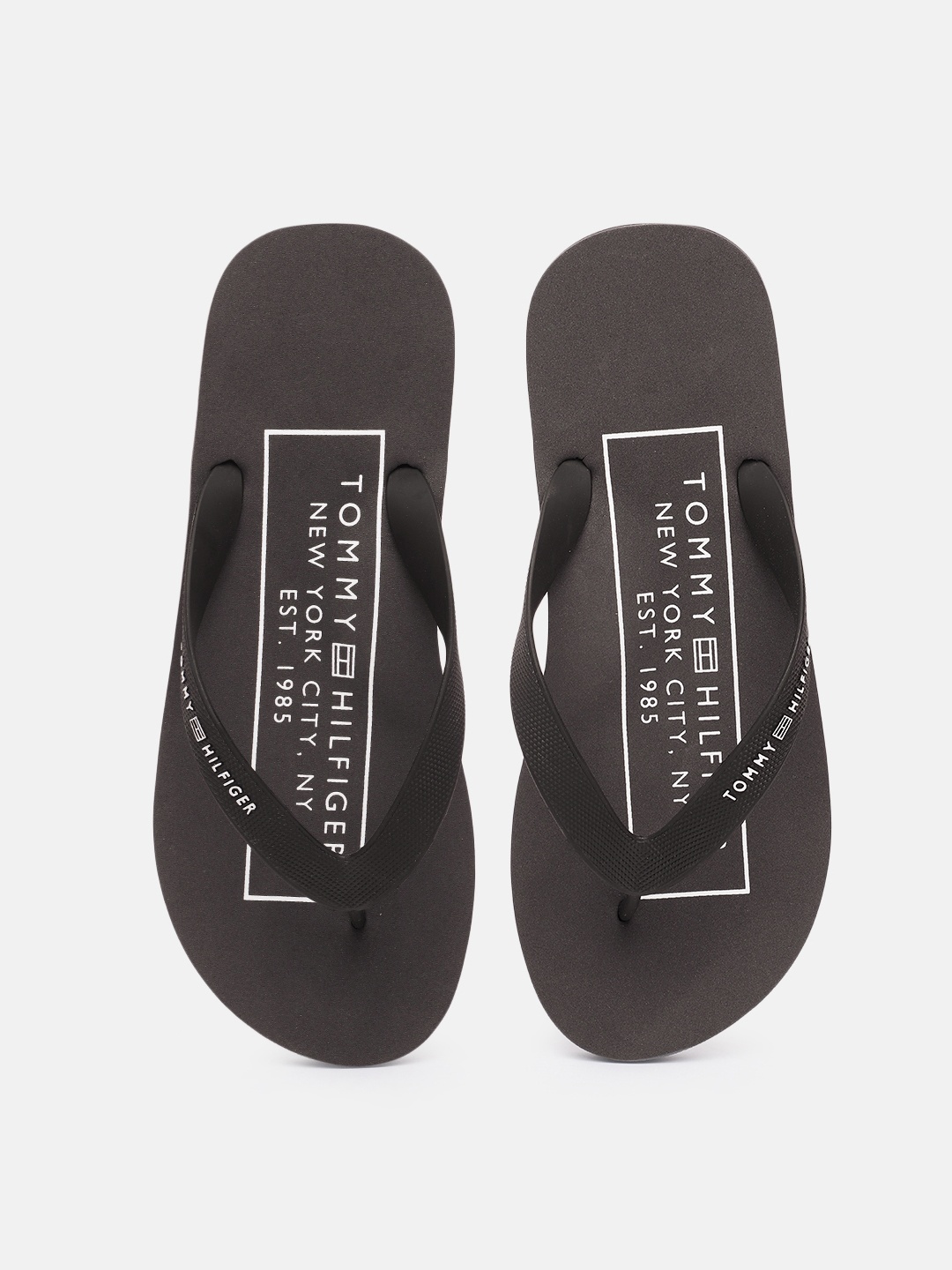 

Tommy Hilfiger Men Printed Thong Flip-Flops, Black