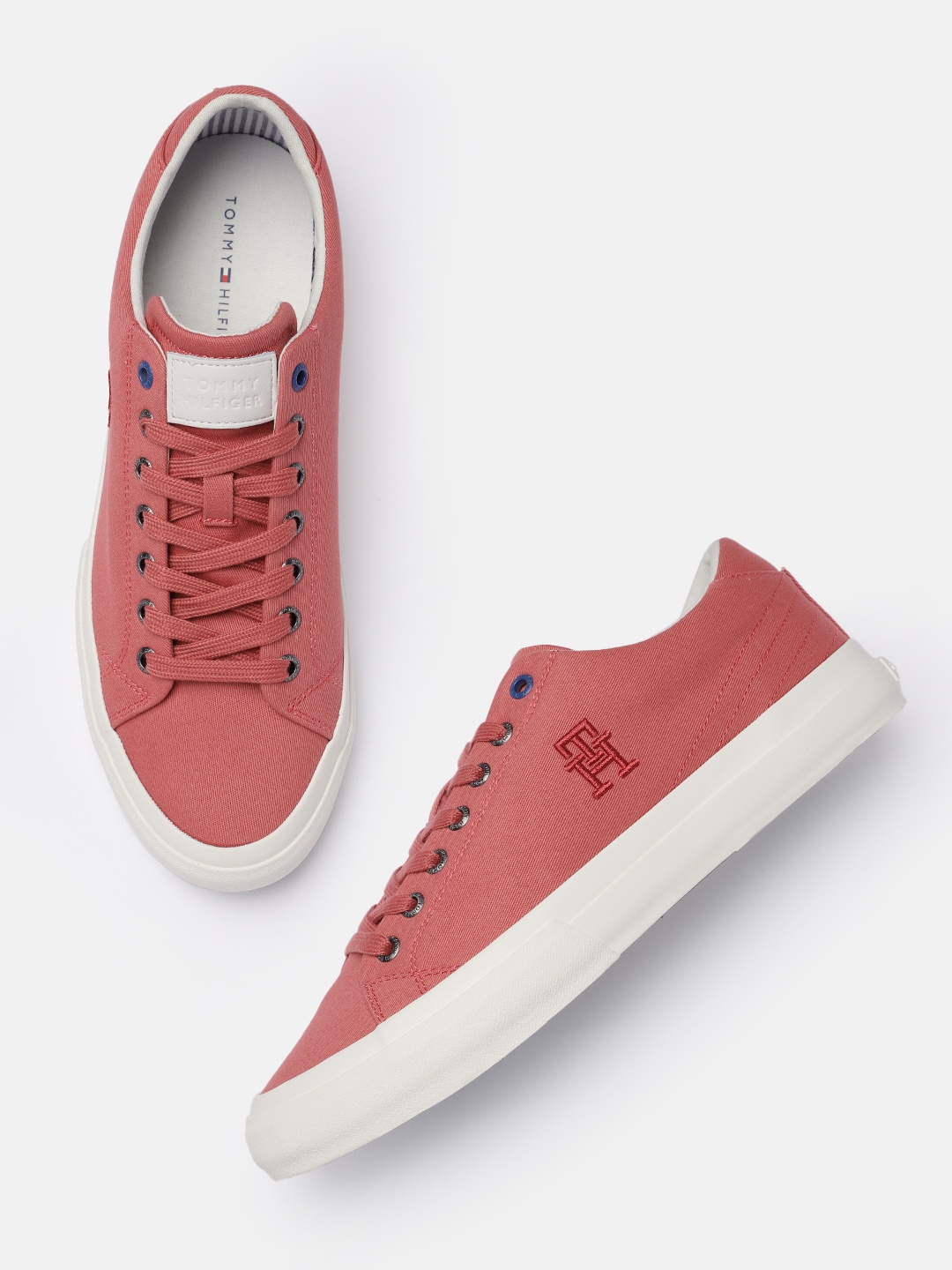 

Tommy Hilfiger Men Solid Regular Sneakers, Coral