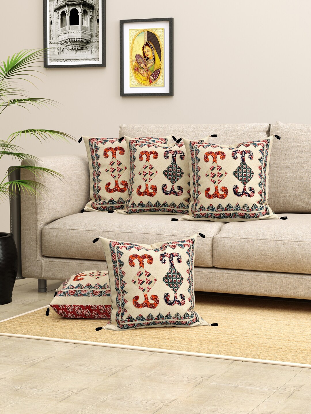 

LIVING ROOTS Cream & Blue 5 Pieces Ethnic Motifs Printed Cotton Cushion Covers