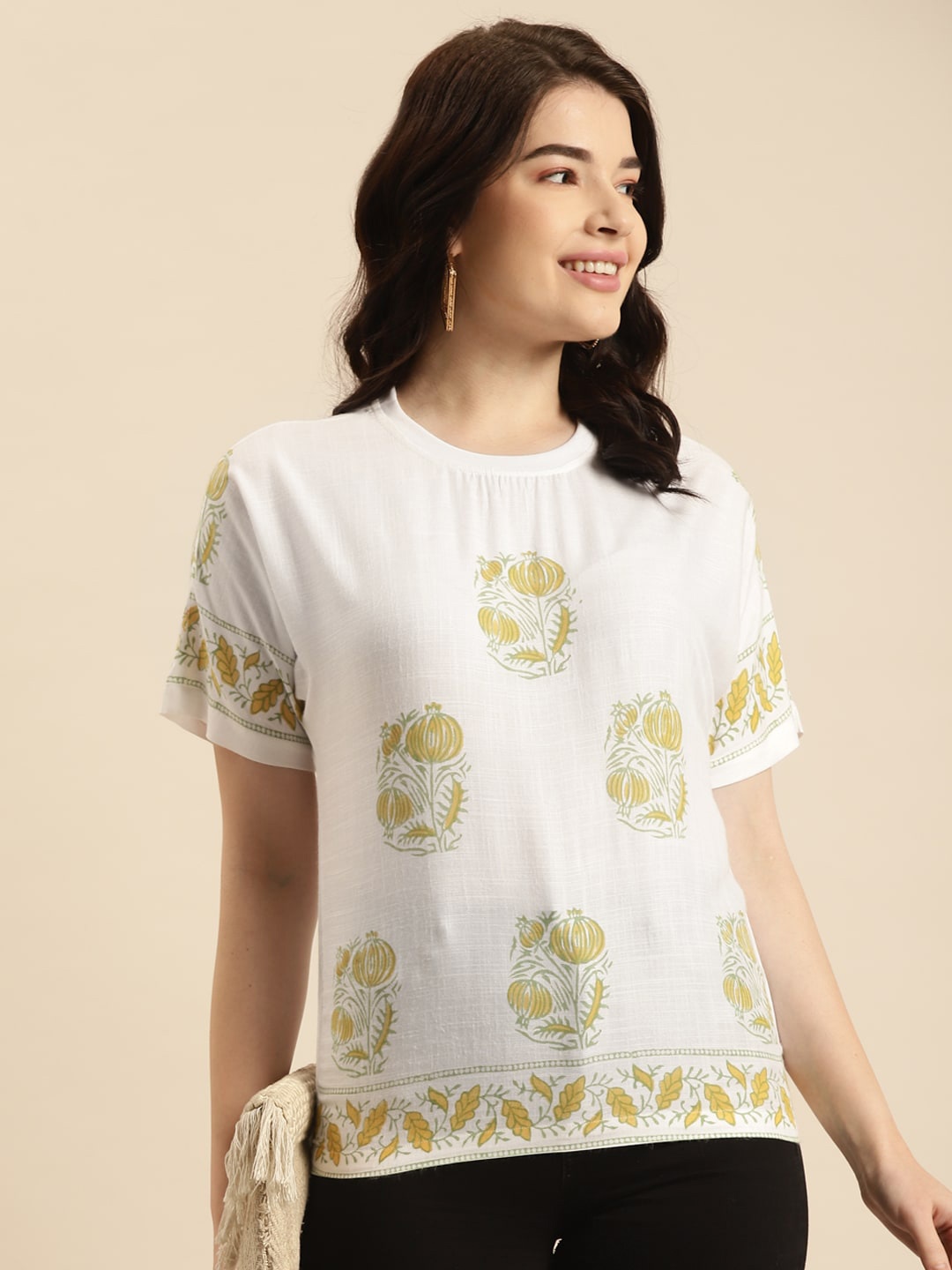 

Prakrti Floral Print Extended Sleeves Top, White