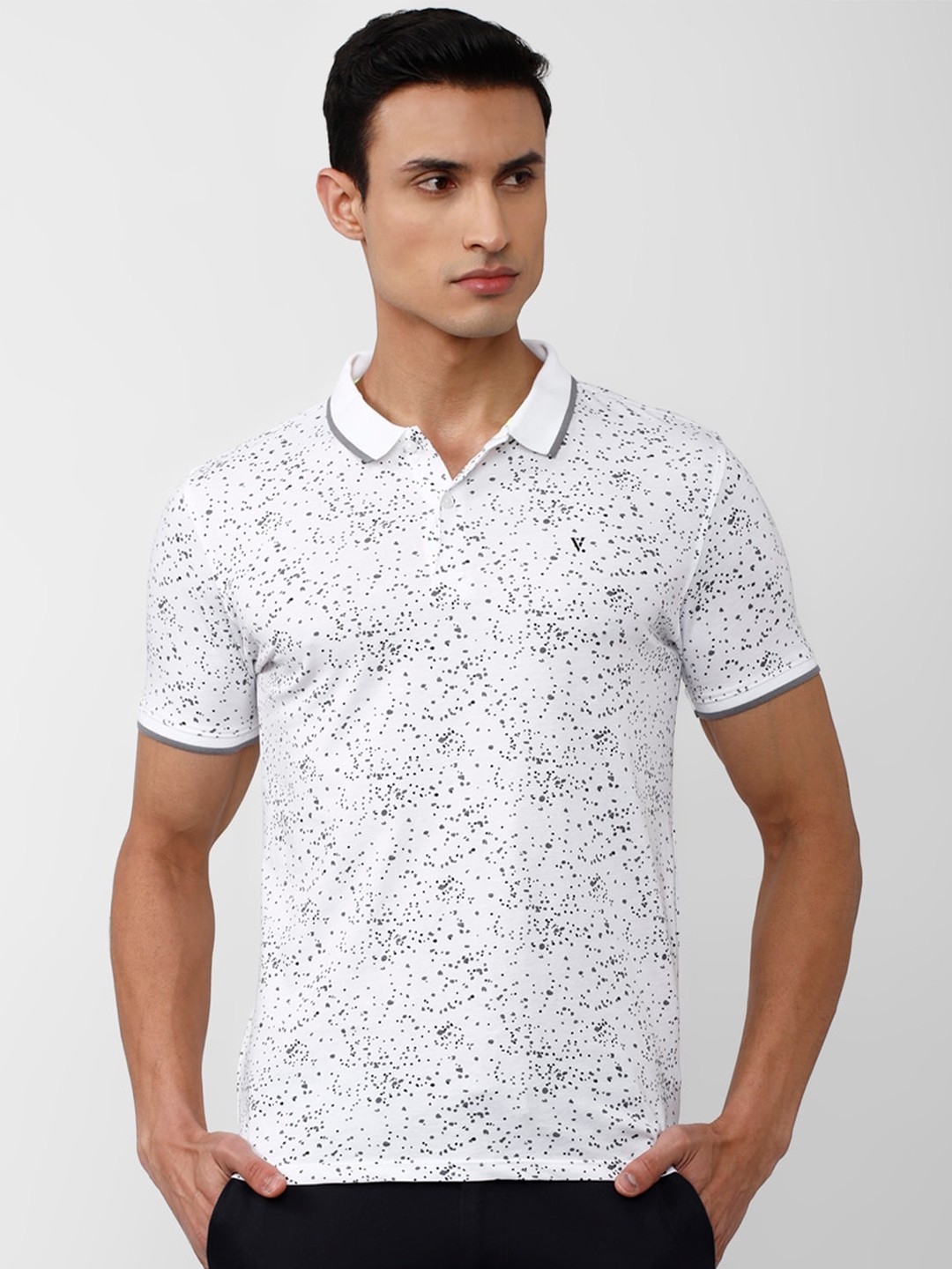 

V Dot Men Printed Polo Collar T-shirt, White