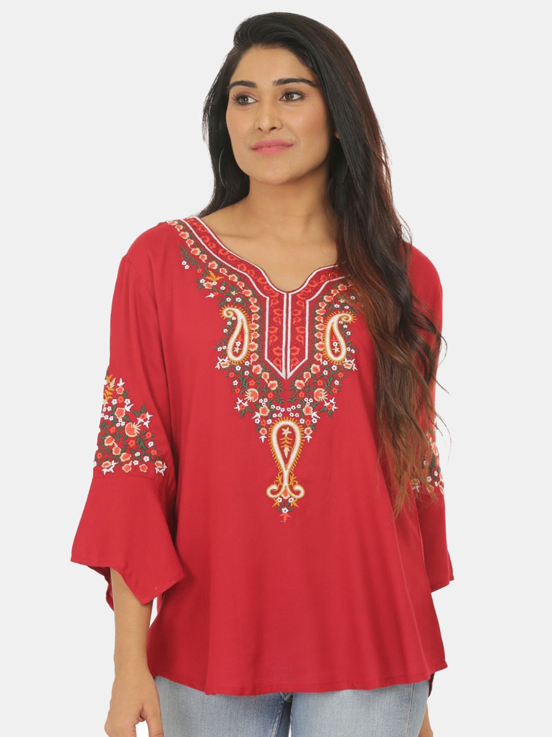 

SAAKAA Ethnic Motifs Embroidered Top, Maroon
