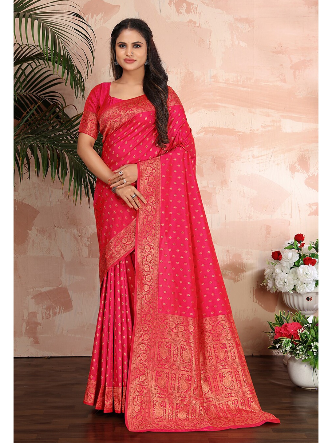 

MONJOLIKA FASHION Woven Design Zari Banarasi Saree, Pink