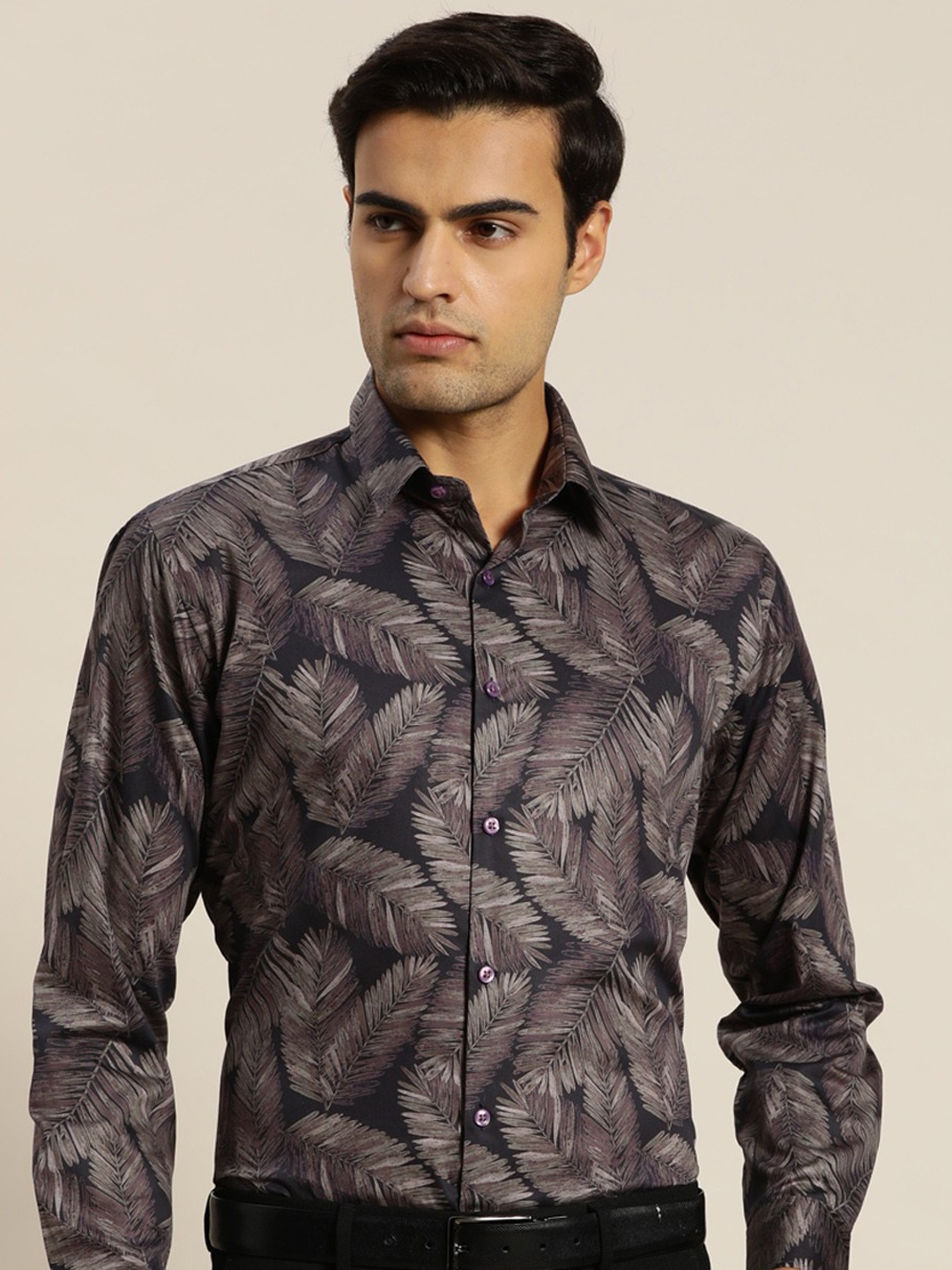 

Hancock Club Slim Fit Floral Digital Print Pure Cotton Party Shirt, Burgundy